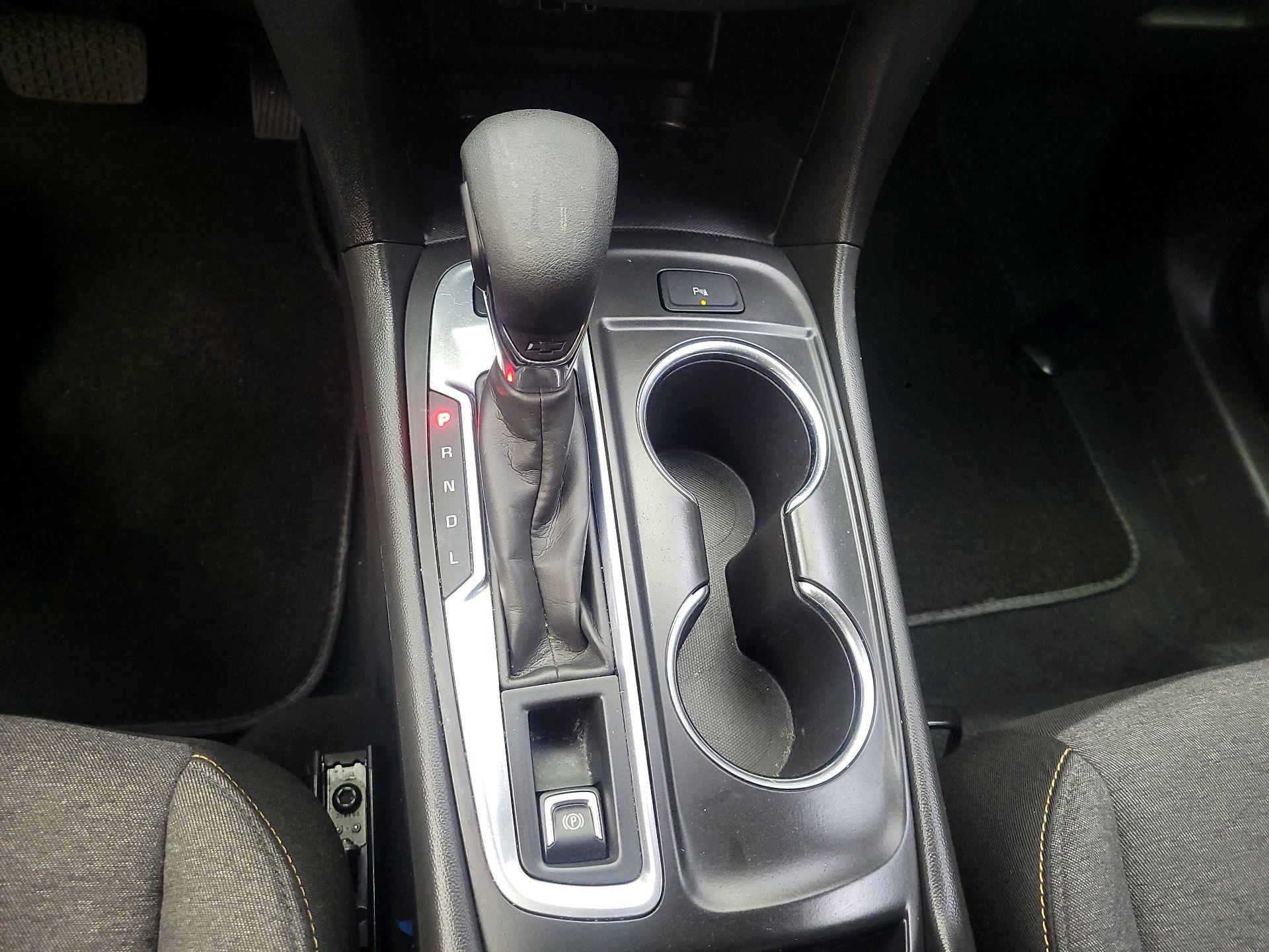 Thumbnail: 2023 Chevrolet Equinox - 15