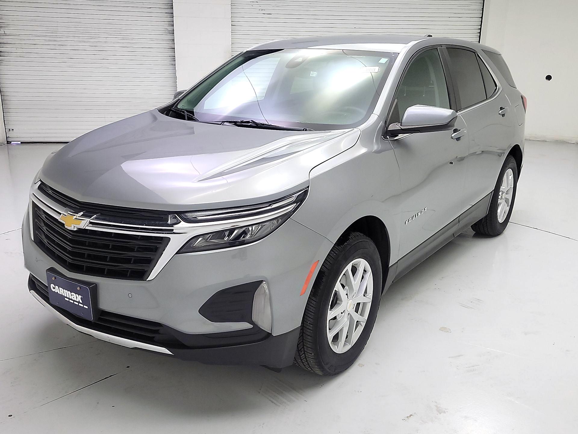 Thumbnail: 2023 Chevrolet Equinox - 3