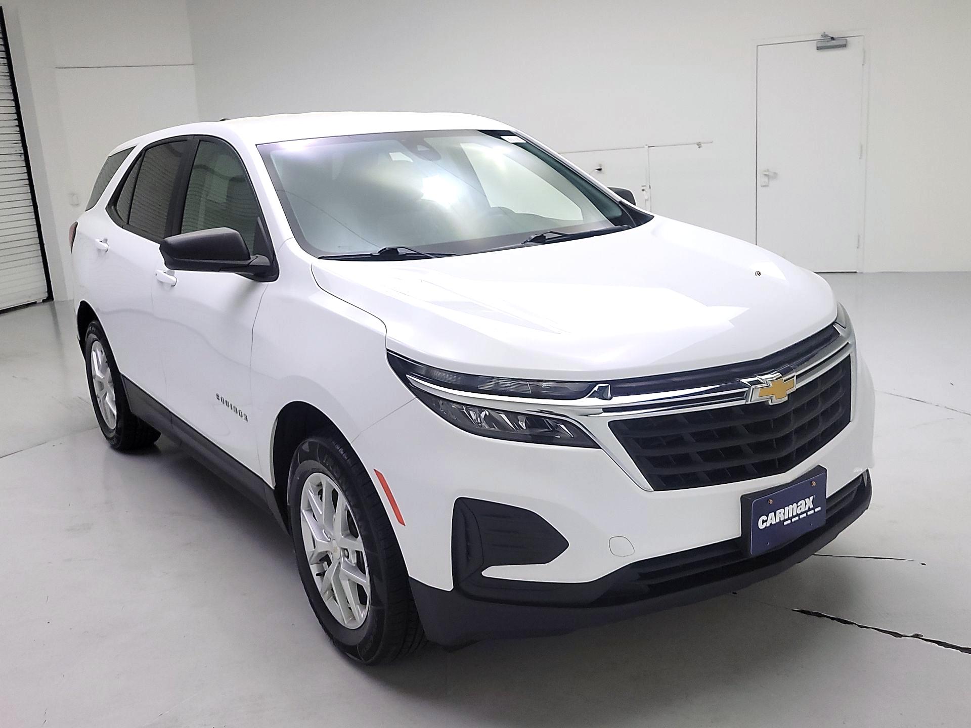 Thumbnail: 2022 Chevrolet Equinox - 1