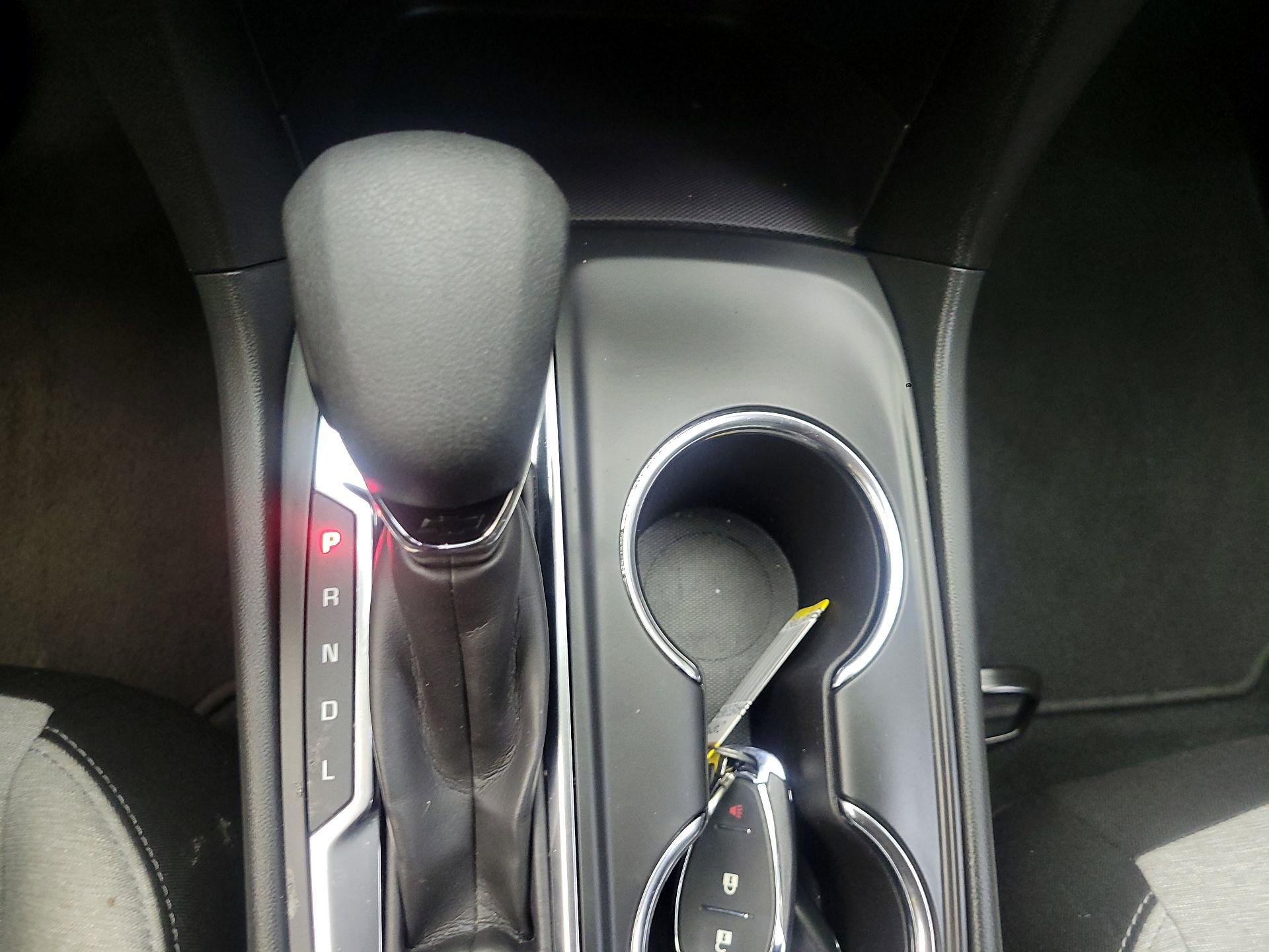 Thumbnail: 2022 Chevrolet Equinox - 15