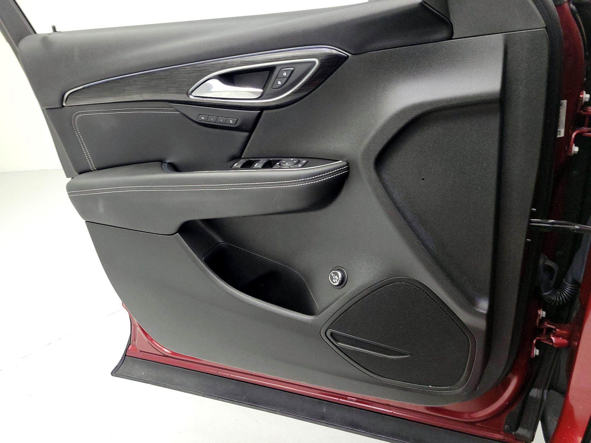 Thumbnail: 2023 Buick Envision - 10