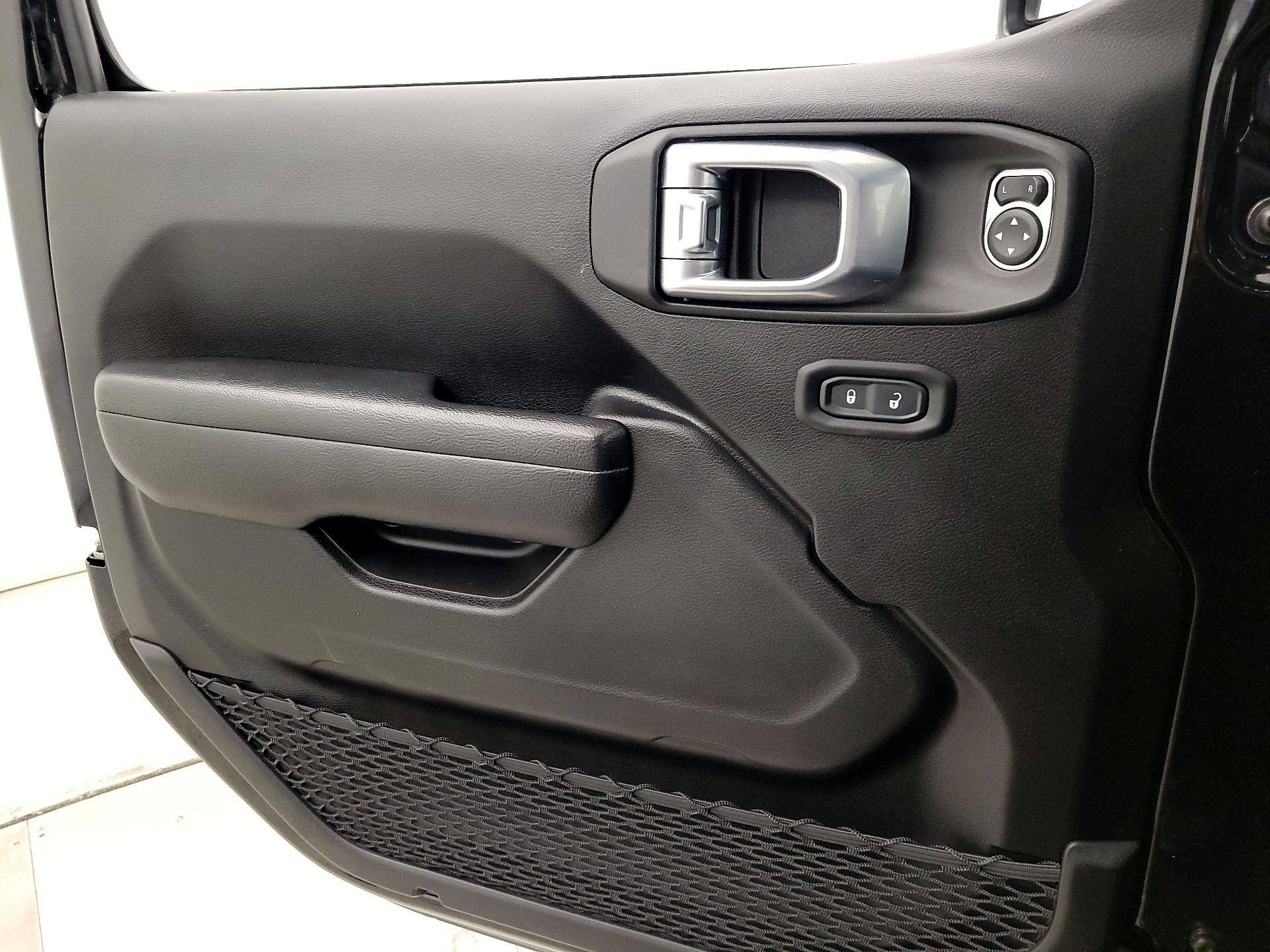 Thumbnail: 2023 Jeep Wrangler - 12