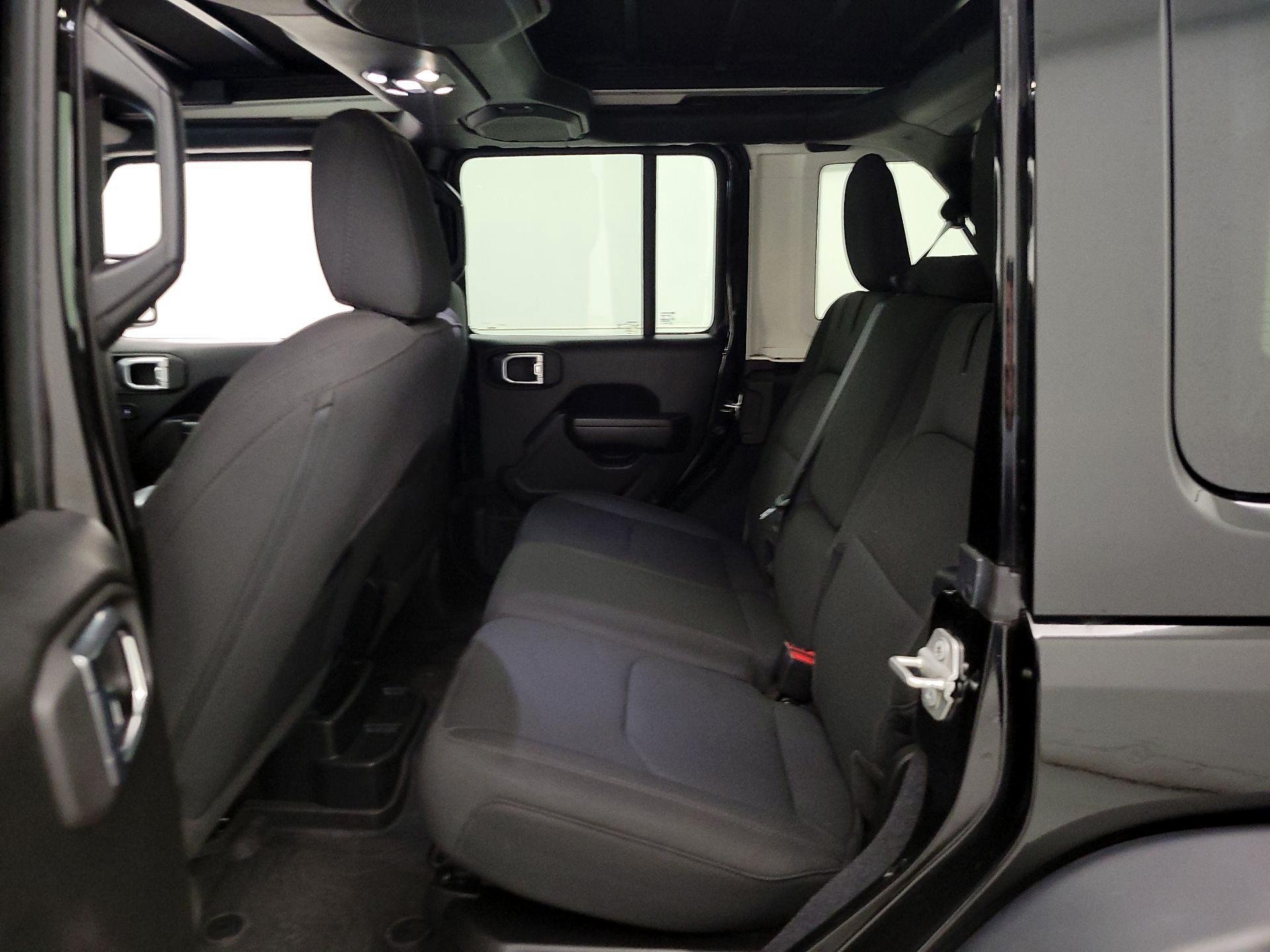 Thumbnail: 2023 Jeep Wrangler - 20