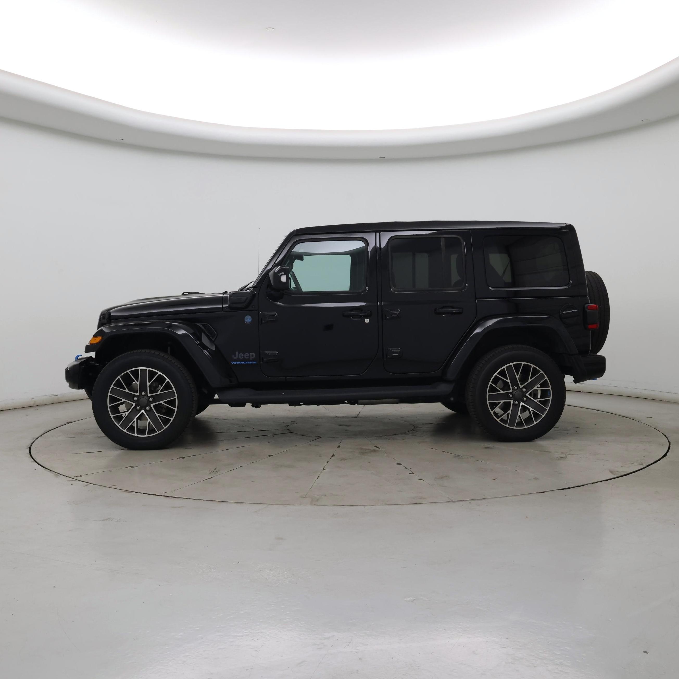 Thumbnail: 2023 Jeep Wrangler - 3