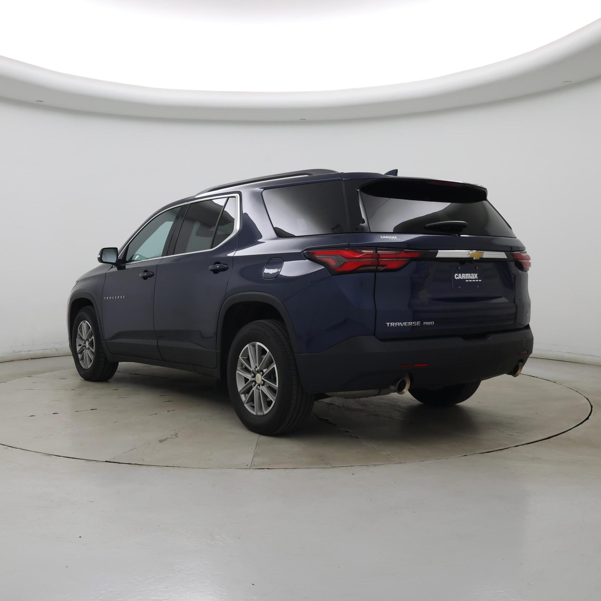 Thumbnail: 2023 Chevrolet Traverse - 2
