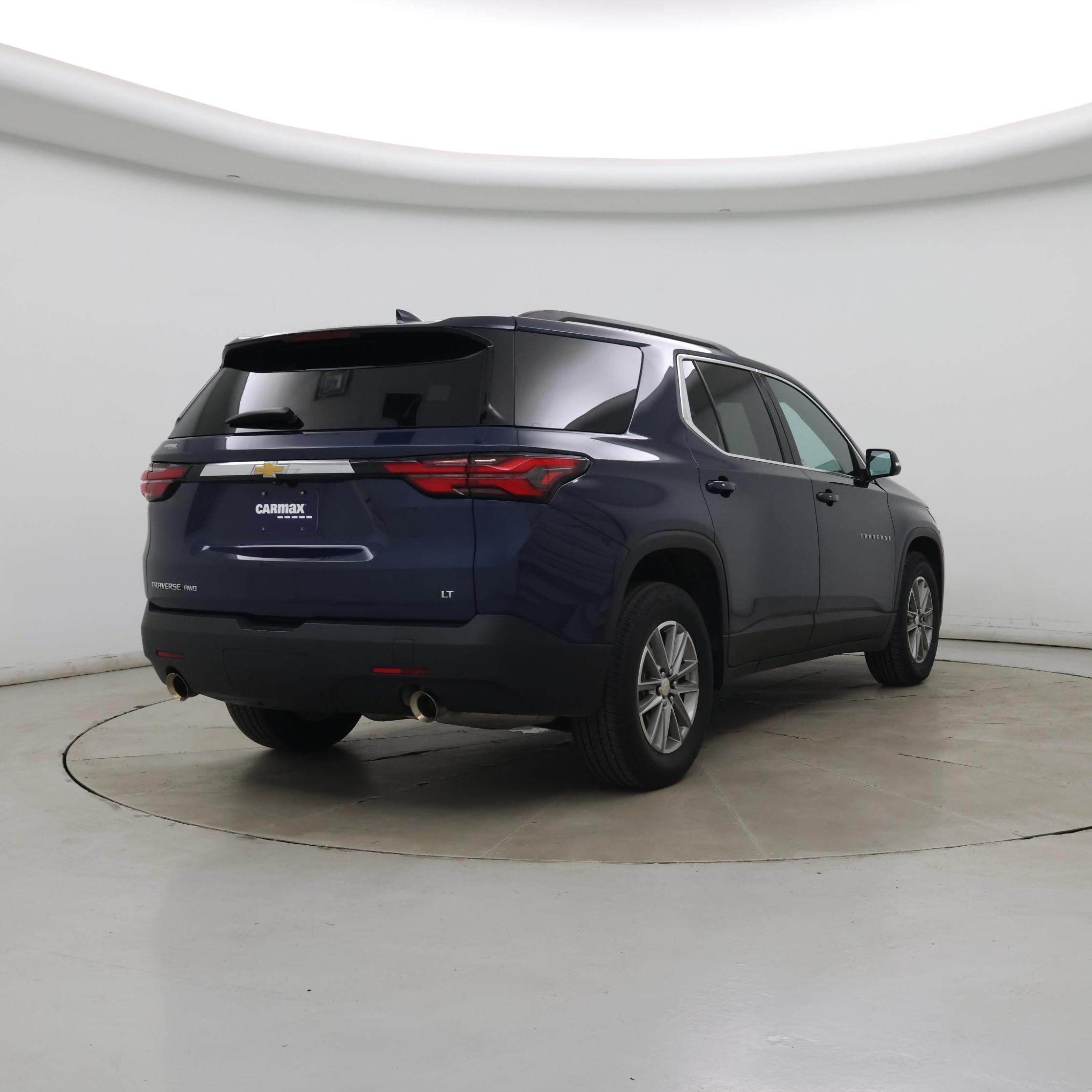 Thumbnail: 2023 Chevrolet Traverse - 8