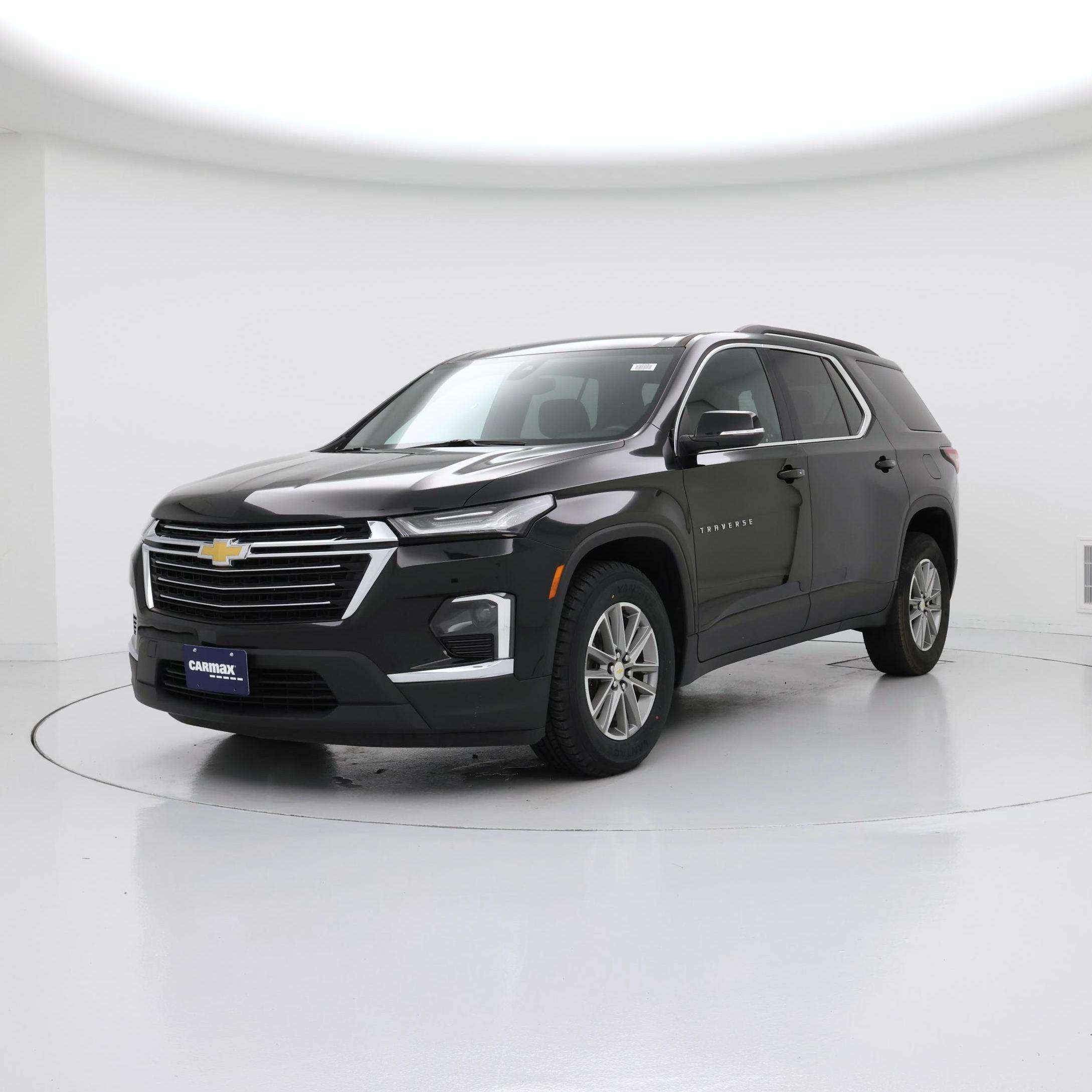 Thumbnail: 2023 Chevrolet Traverse - 4