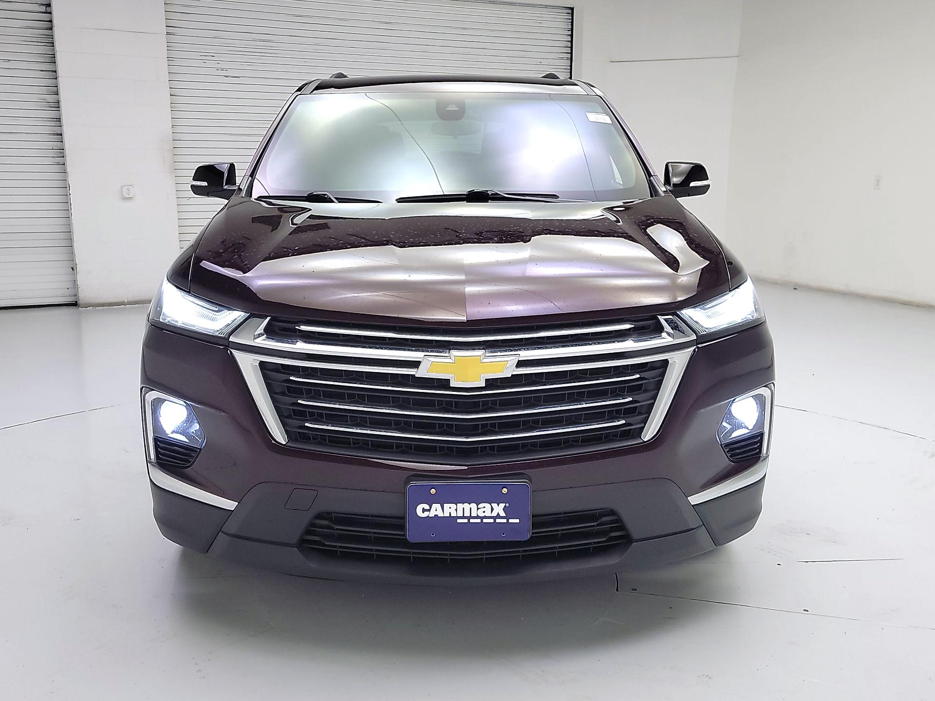 Thumbnail: 2023 Chevrolet Traverse - 2
