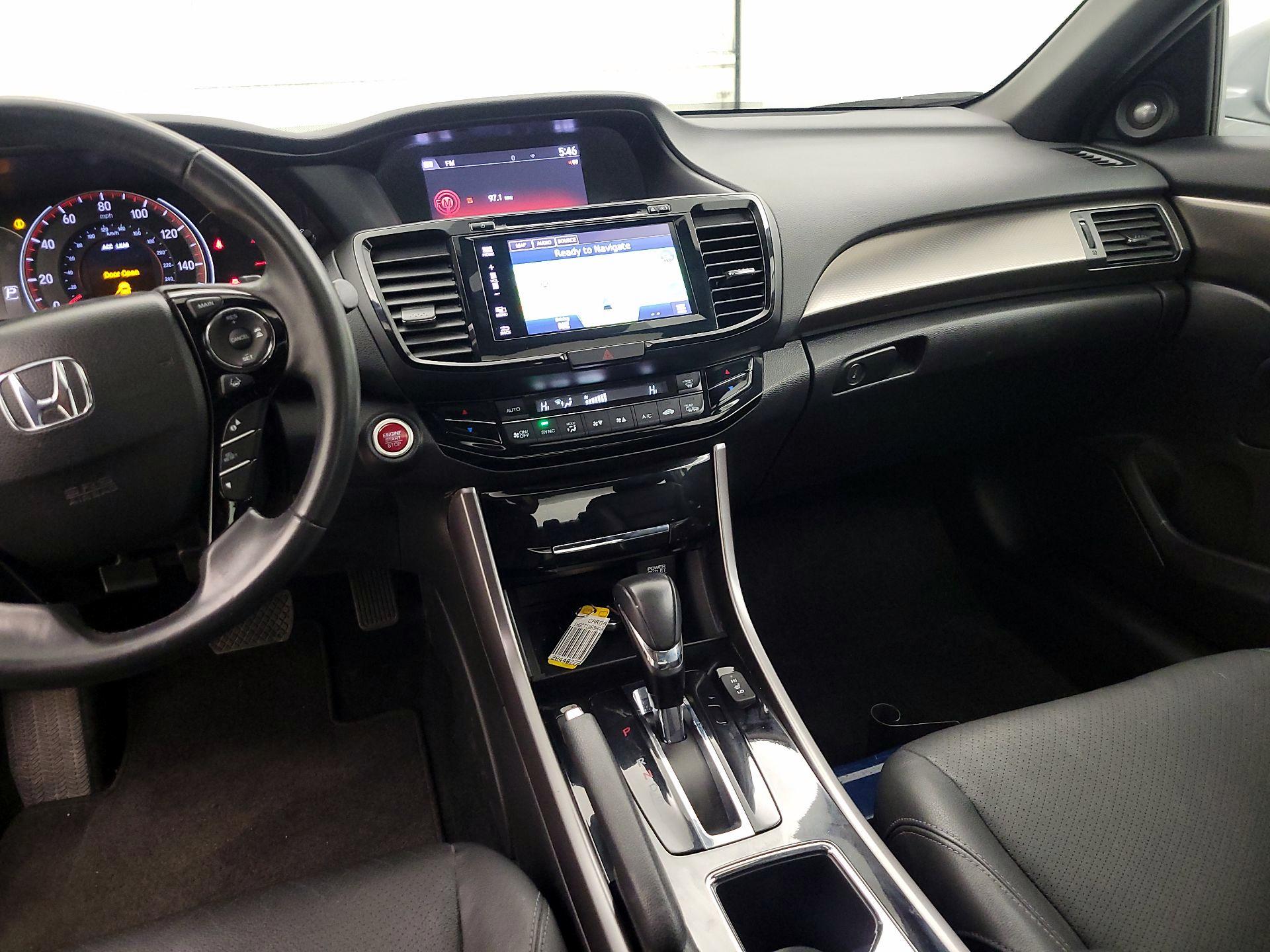 Thumbnail: 2017 Honda Accord - 9