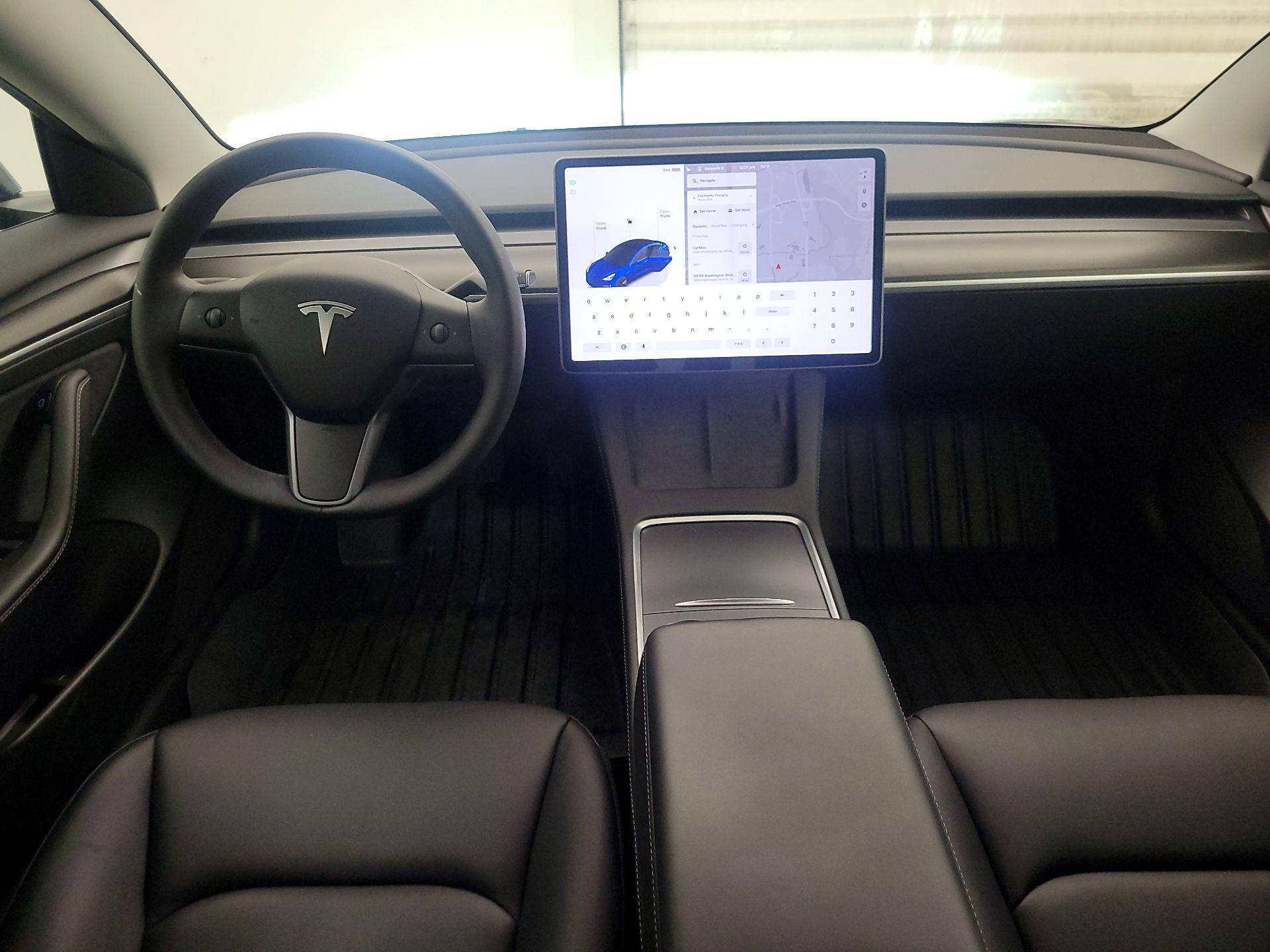 Thumbnail: 2023 Tesla Model 3 - 9