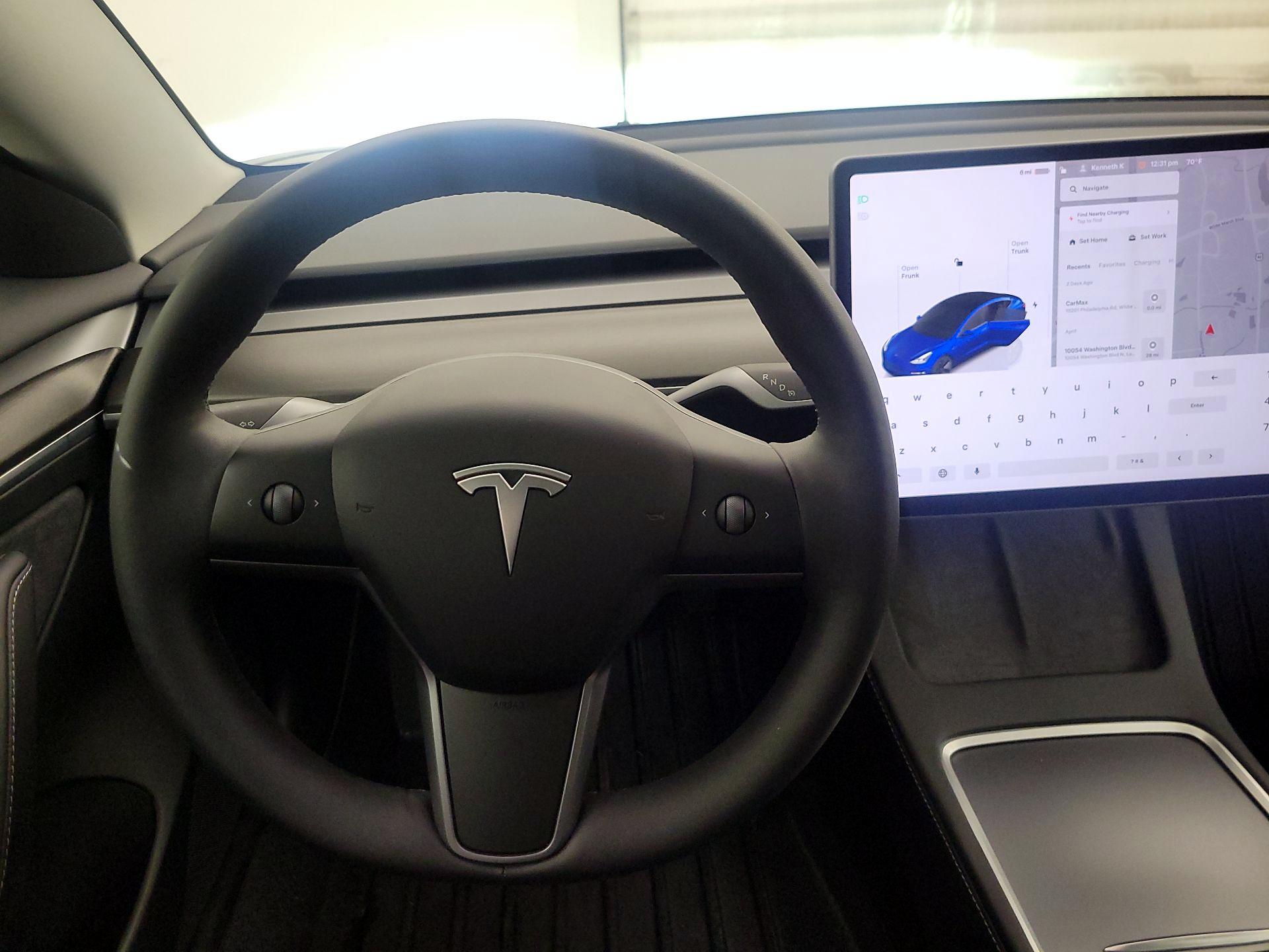 Thumbnail: 2023 Tesla Model 3 - 10