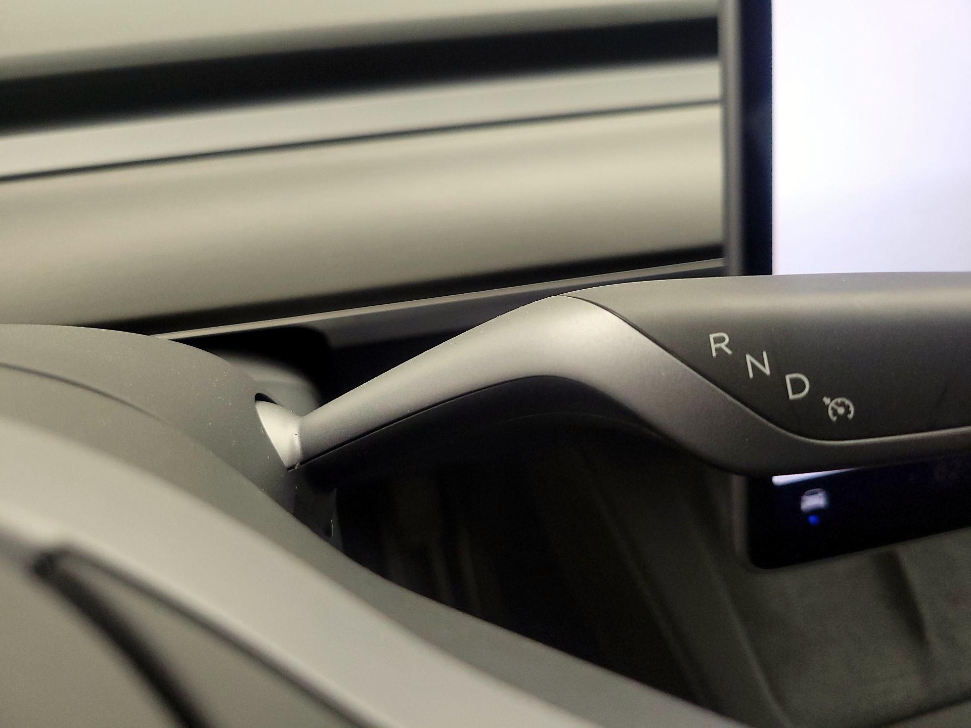 Thumbnail: 2023 Tesla Model 3 - 17