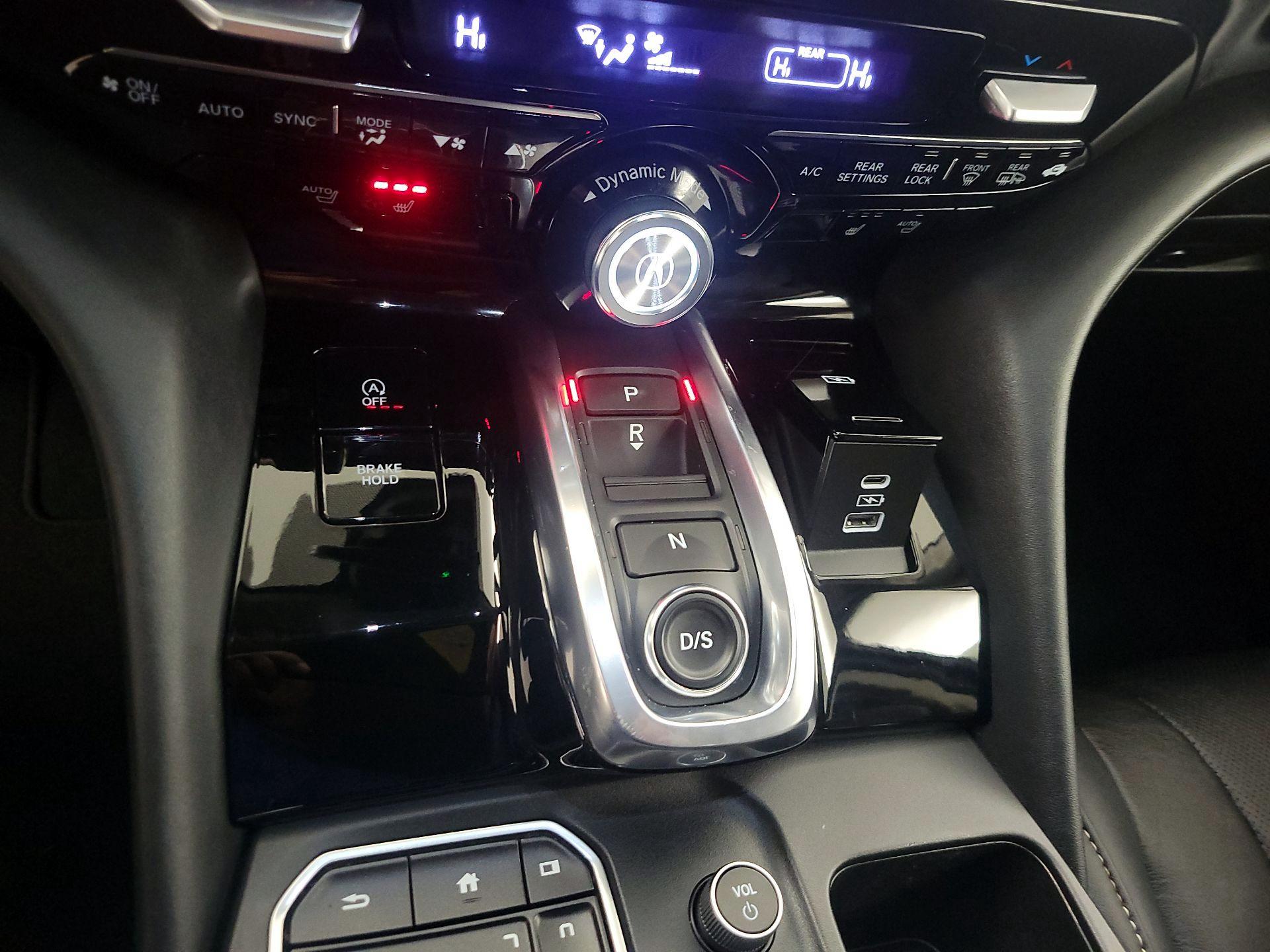 Thumbnail: 2022 Acura MDX - 18