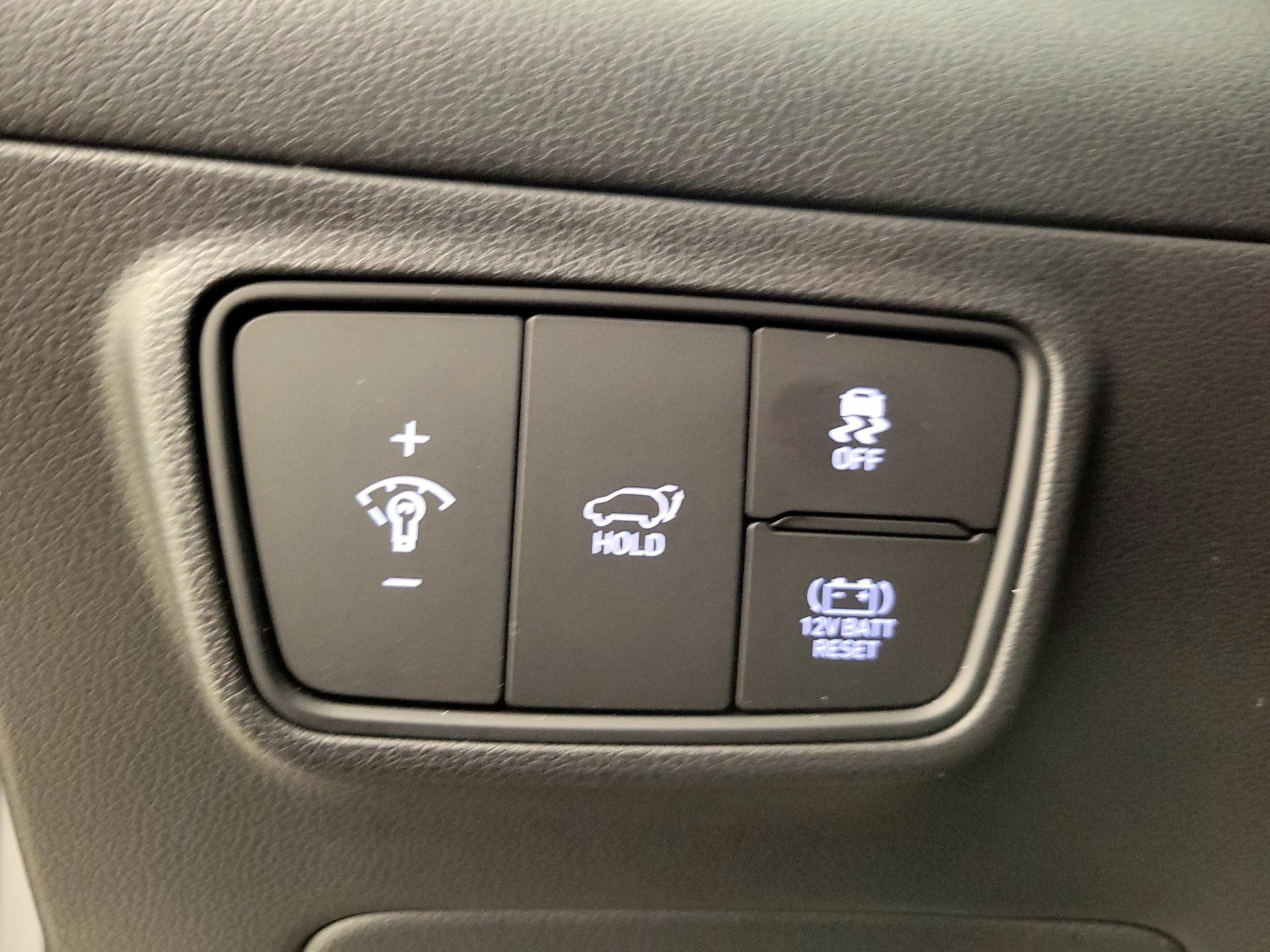 Thumbnail: 2023 Hyundai Tucson - 13