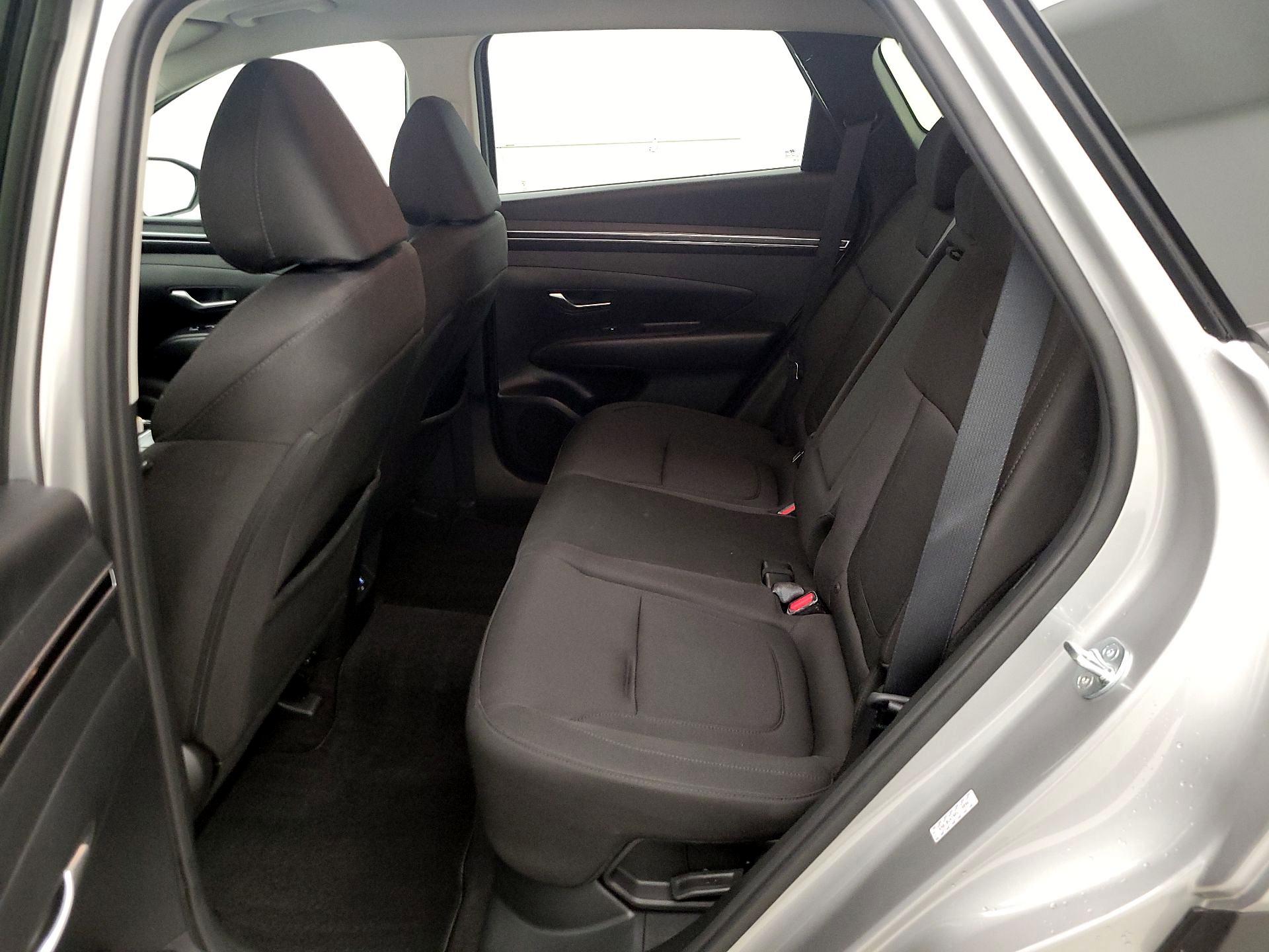 Thumbnail: 2023 Hyundai Tucson - 19