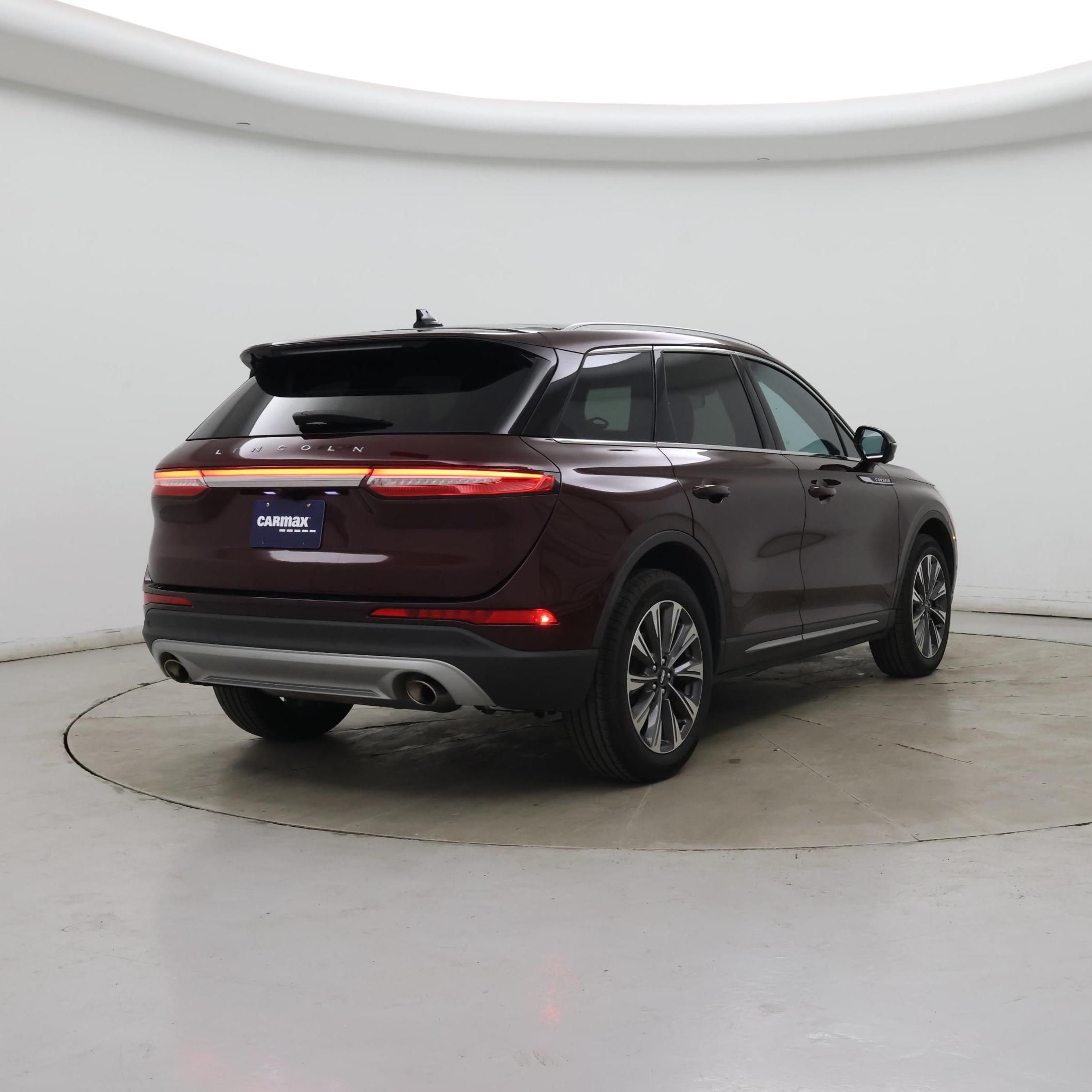 Thumbnail: 2021 Lincoln Corsair - 8