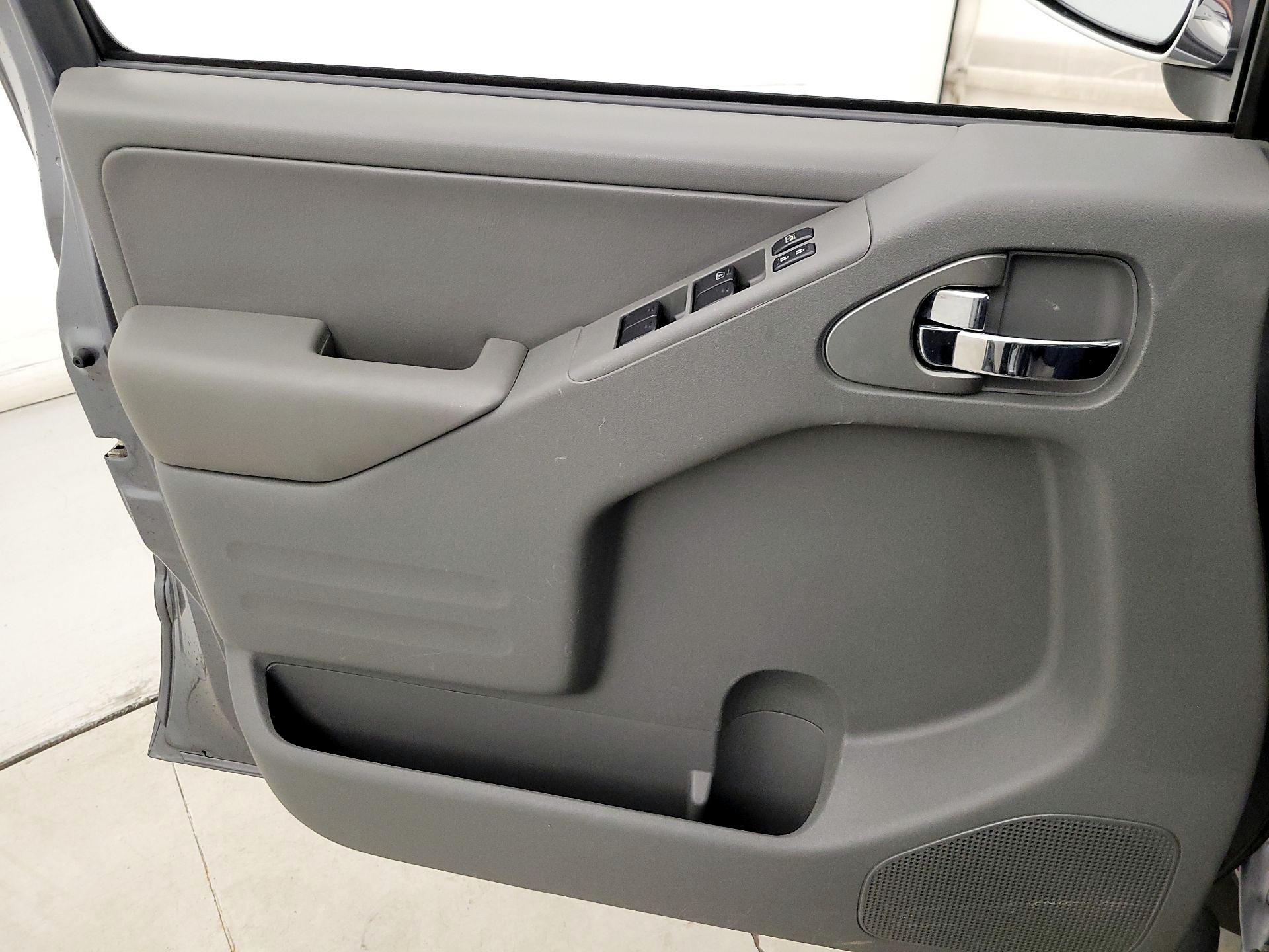 Thumbnail: 2019 Nissan Frontier - 12