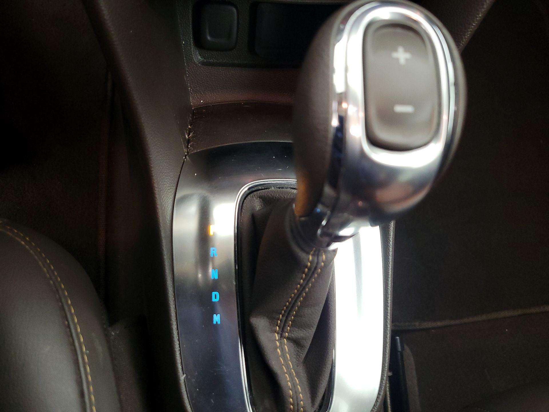 Thumbnail: 2015 Buick Encore - 18