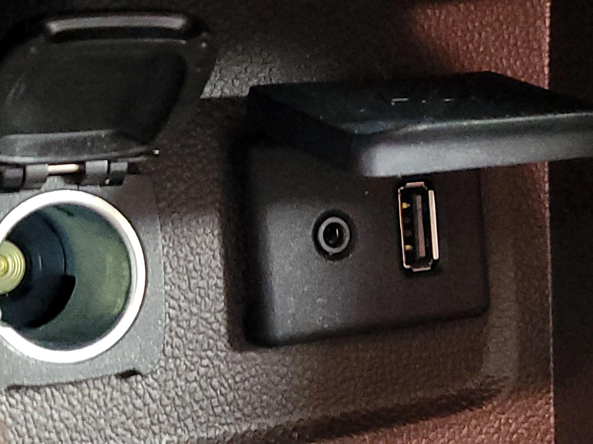 Thumbnail: 2015 Buick Encore - 19