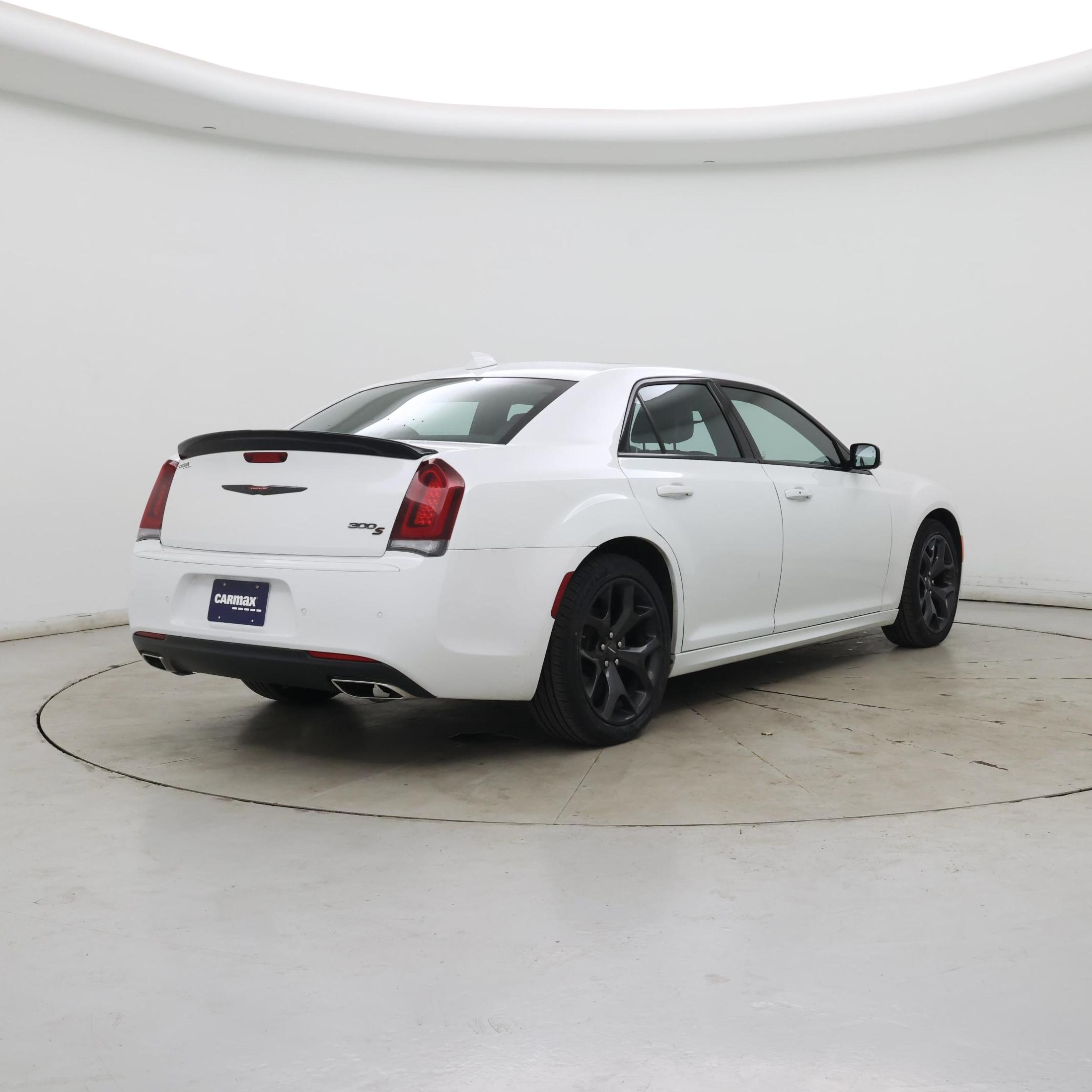 Thumbnail: 2023 Chrysler 300 - 8