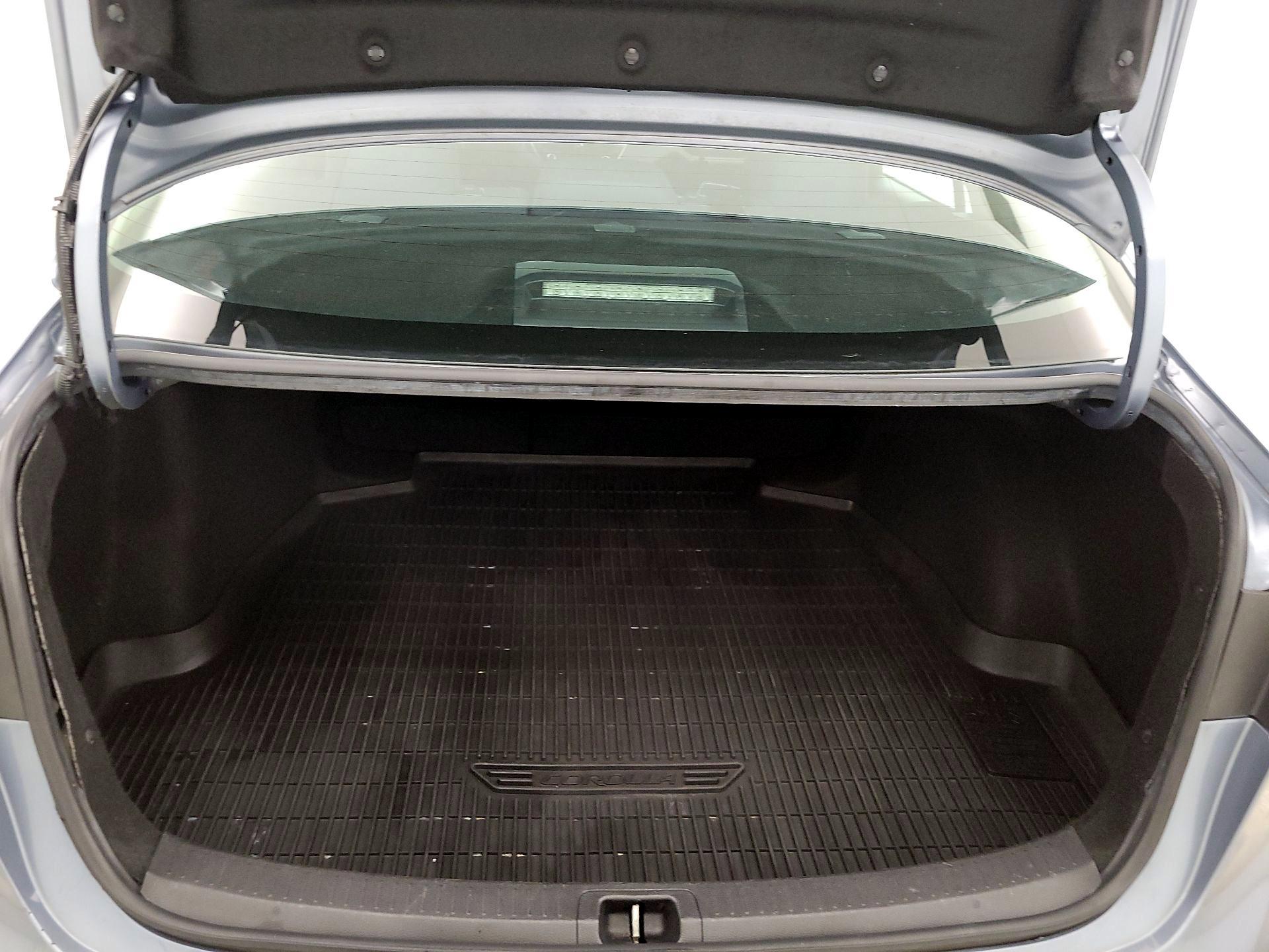 Thumbnail: 2021 Toyota Corolla - 20