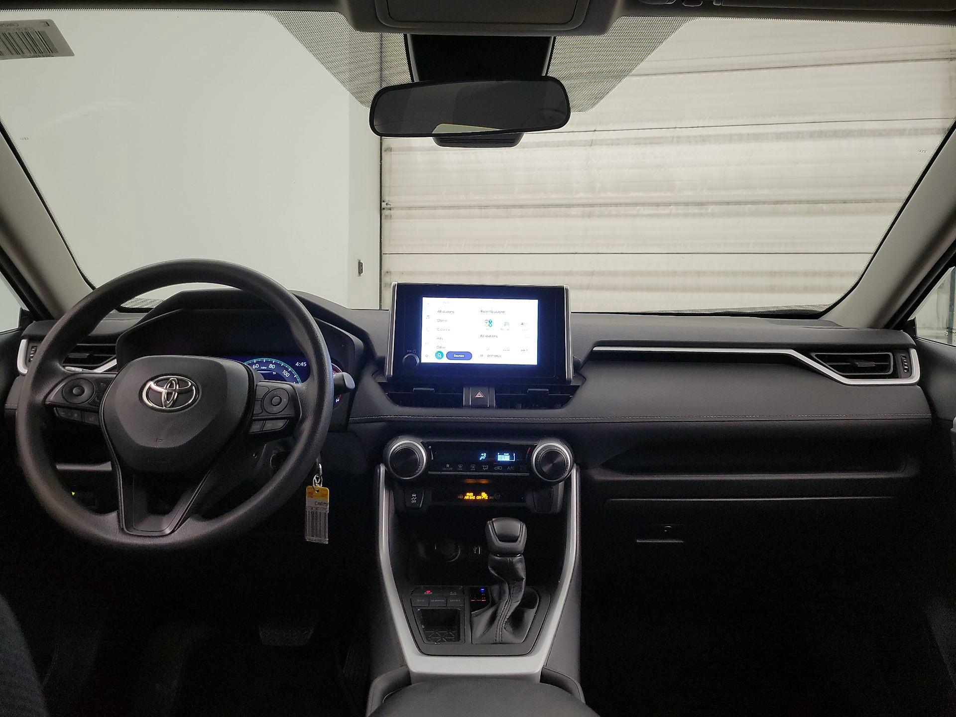 Thumbnail: 2023 Toyota RAV4 - 9