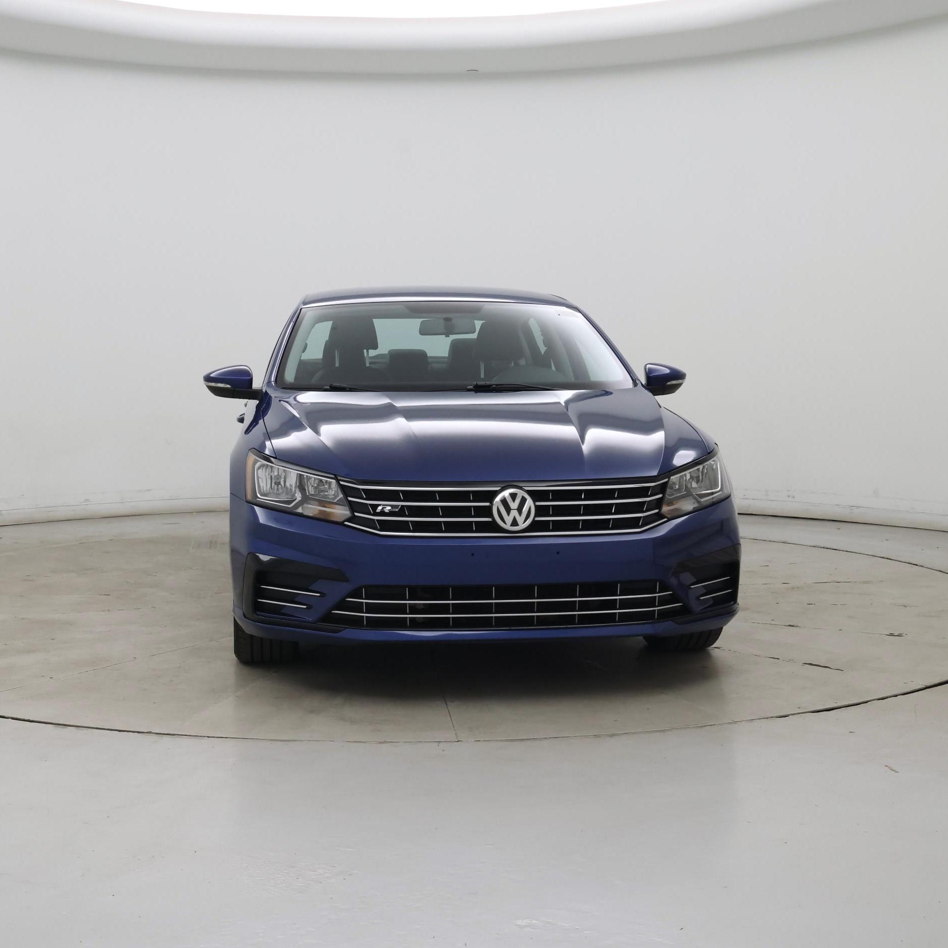 Thumbnail: 2017 Volkswagen Passat - 5