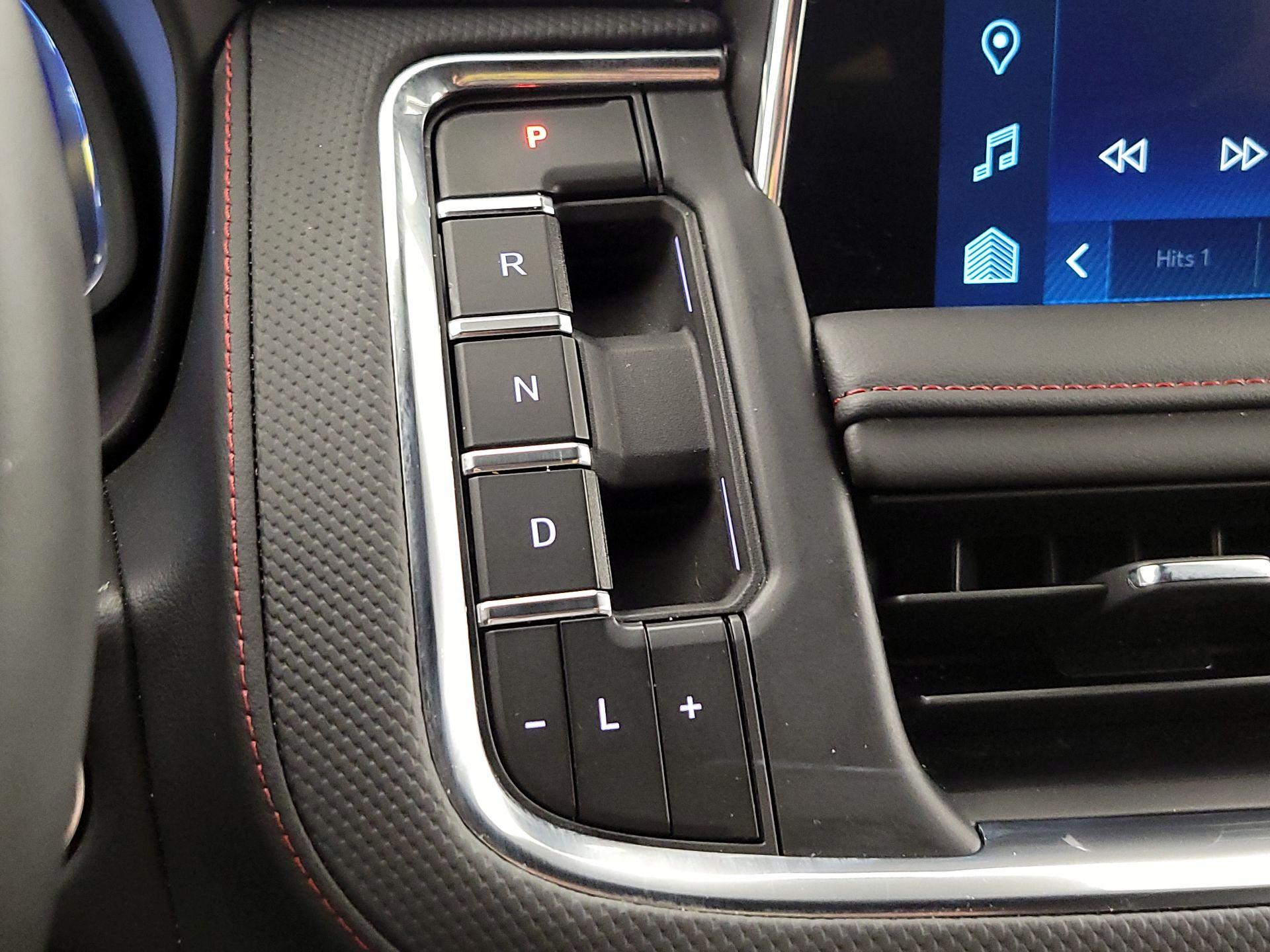 Thumbnail: 2024 Chevrolet Suburban - 17