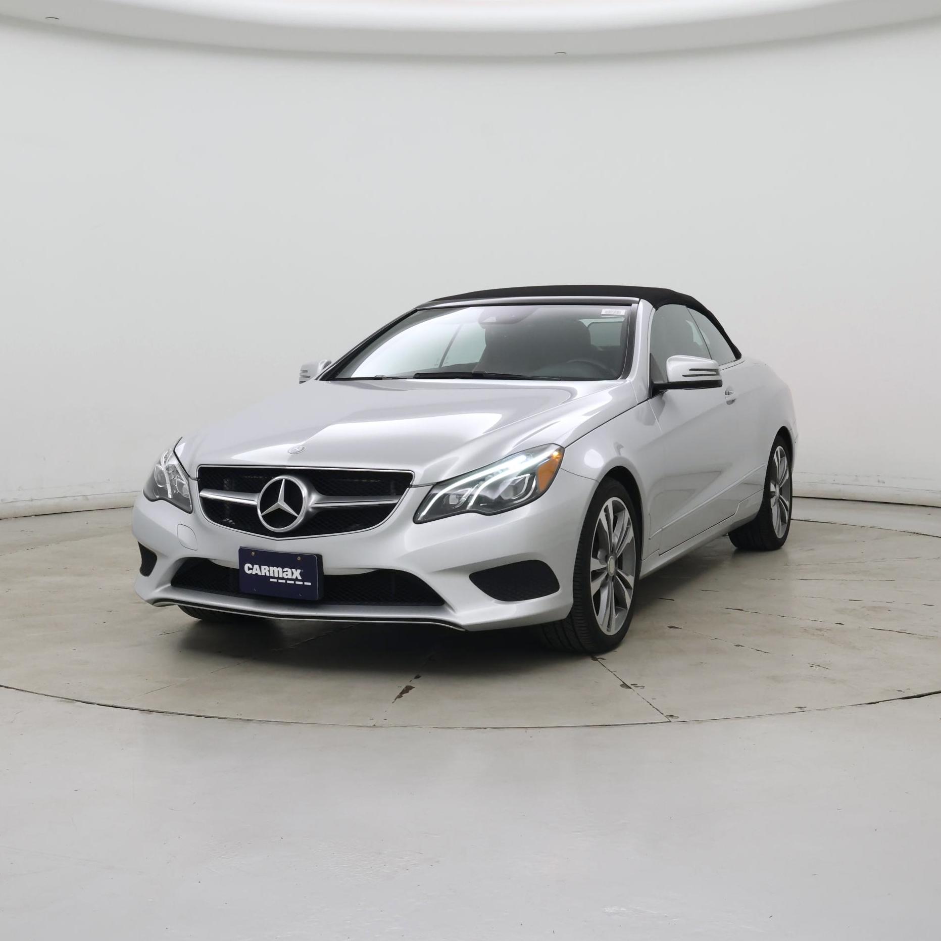 Thumbnail: 2017 Mercedes-Benz E-Class - 4