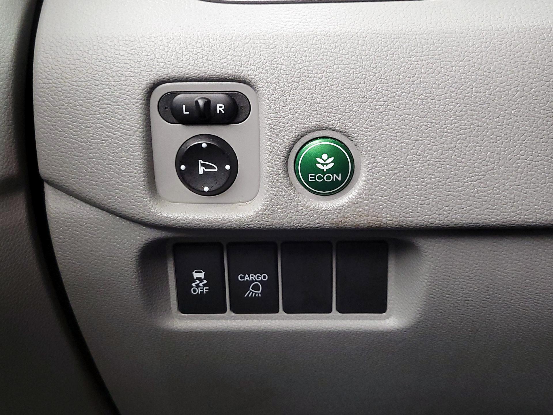 Thumbnail: 2017 Honda Ridgeline - 13