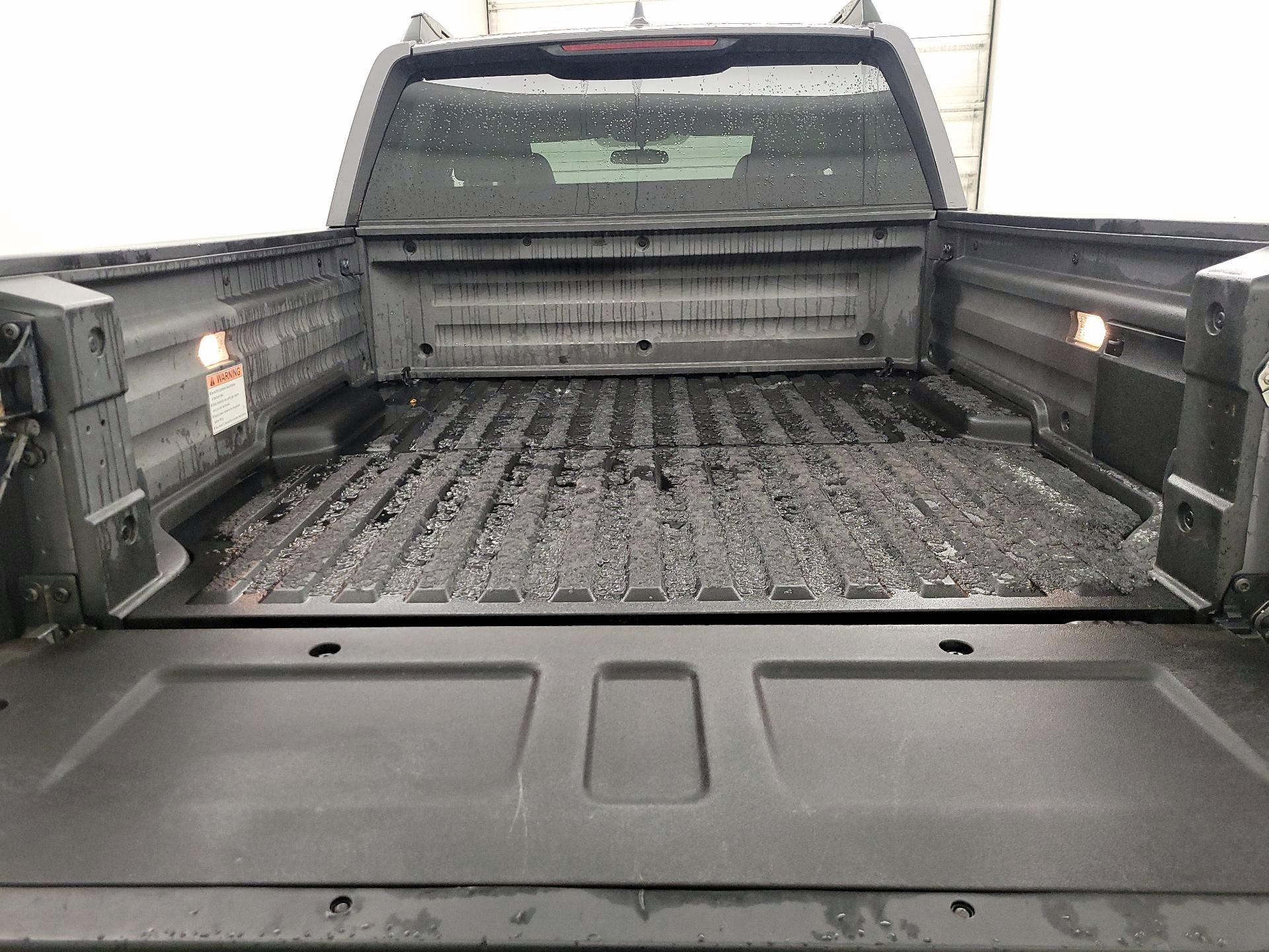 Thumbnail: 2017 Honda Ridgeline - 20