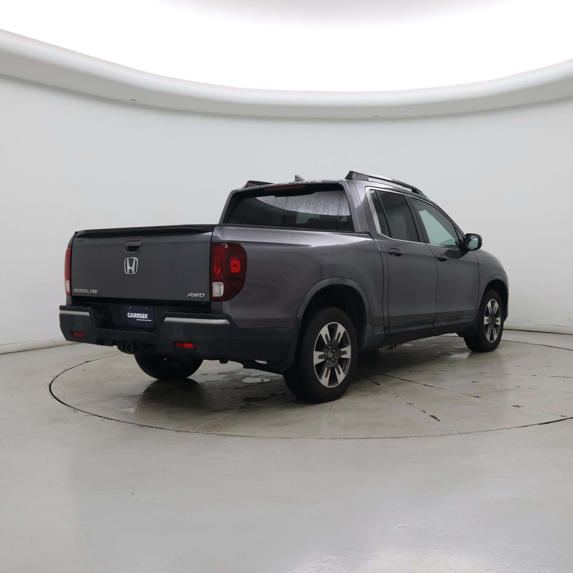 Thumbnail: 2017 Honda Ridgeline - 8