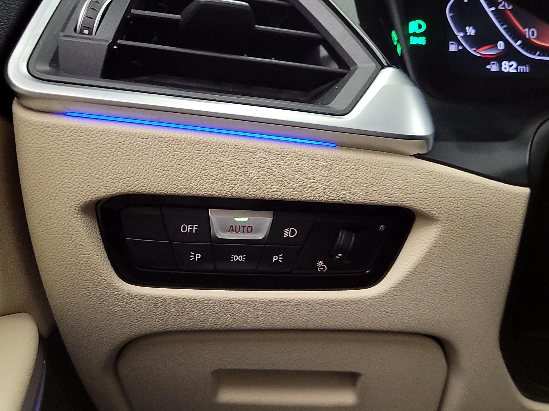 Thumbnail: 2020 BMW 3 Series - 13