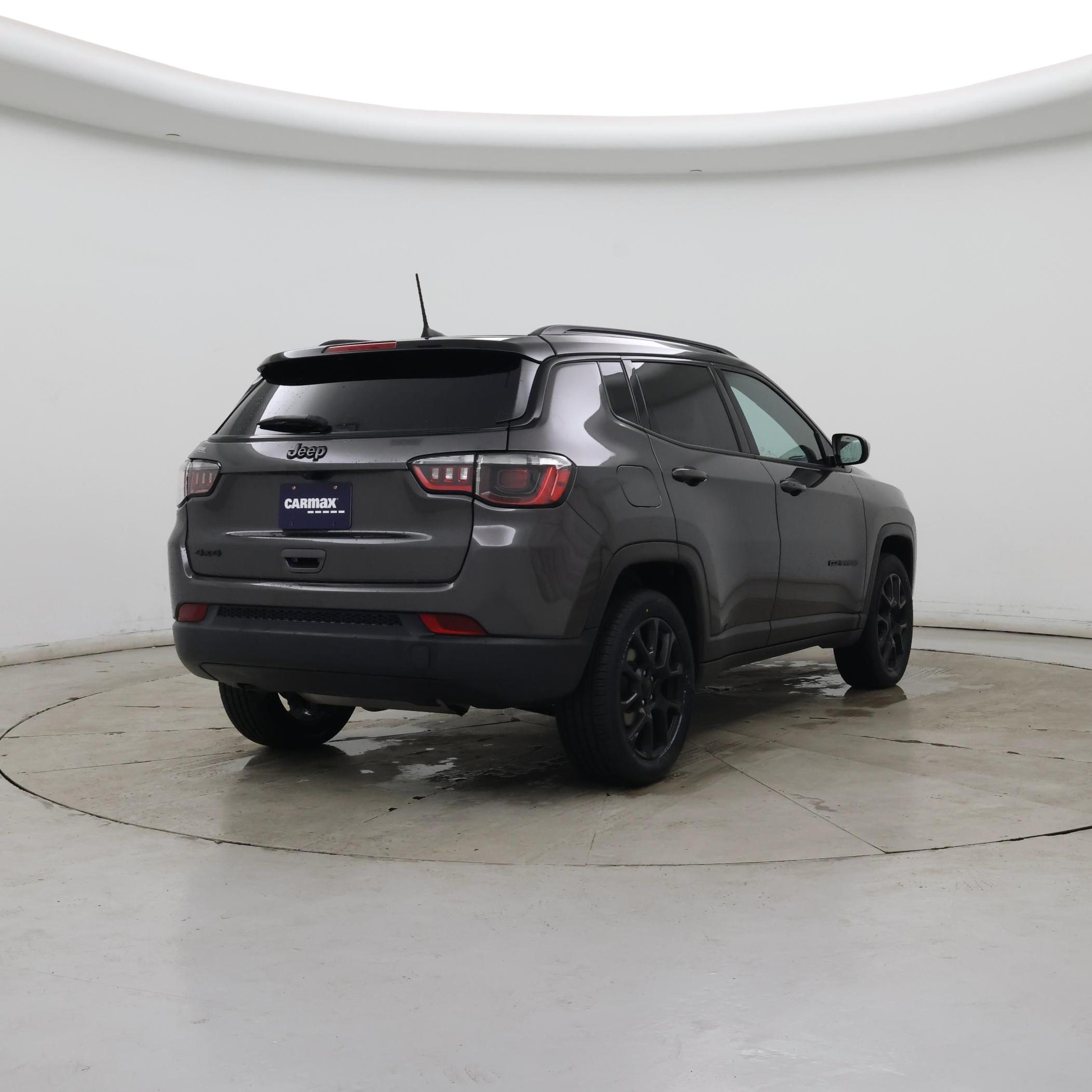 Thumbnail: 2023 Jeep Compass - 8