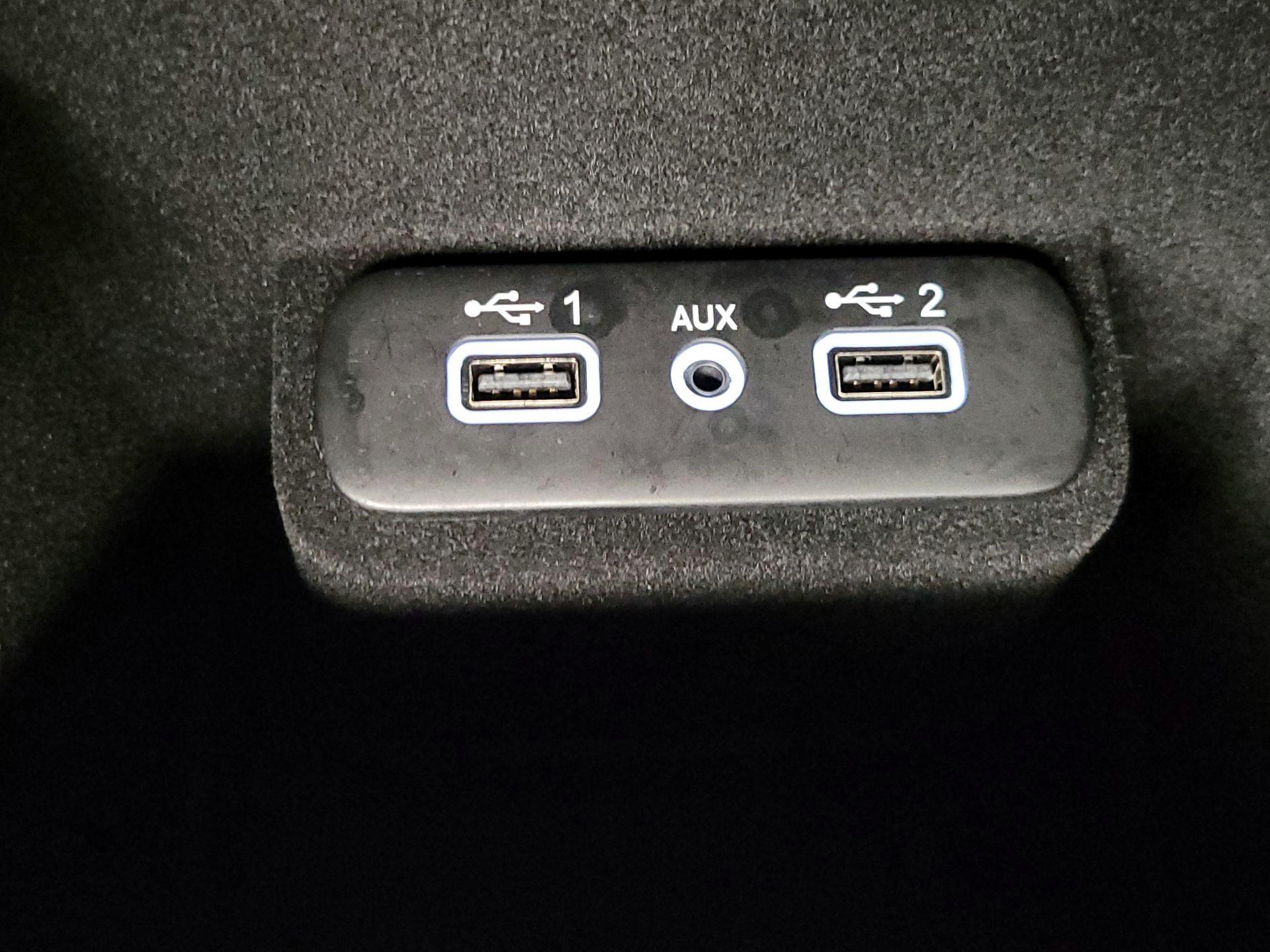 Thumbnail: 2023 Dodge Charger - 18