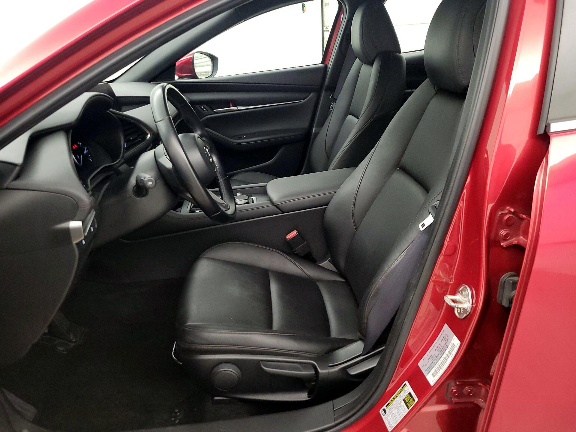 Thumbnail: 2021 Mazda Mazda3 - 11