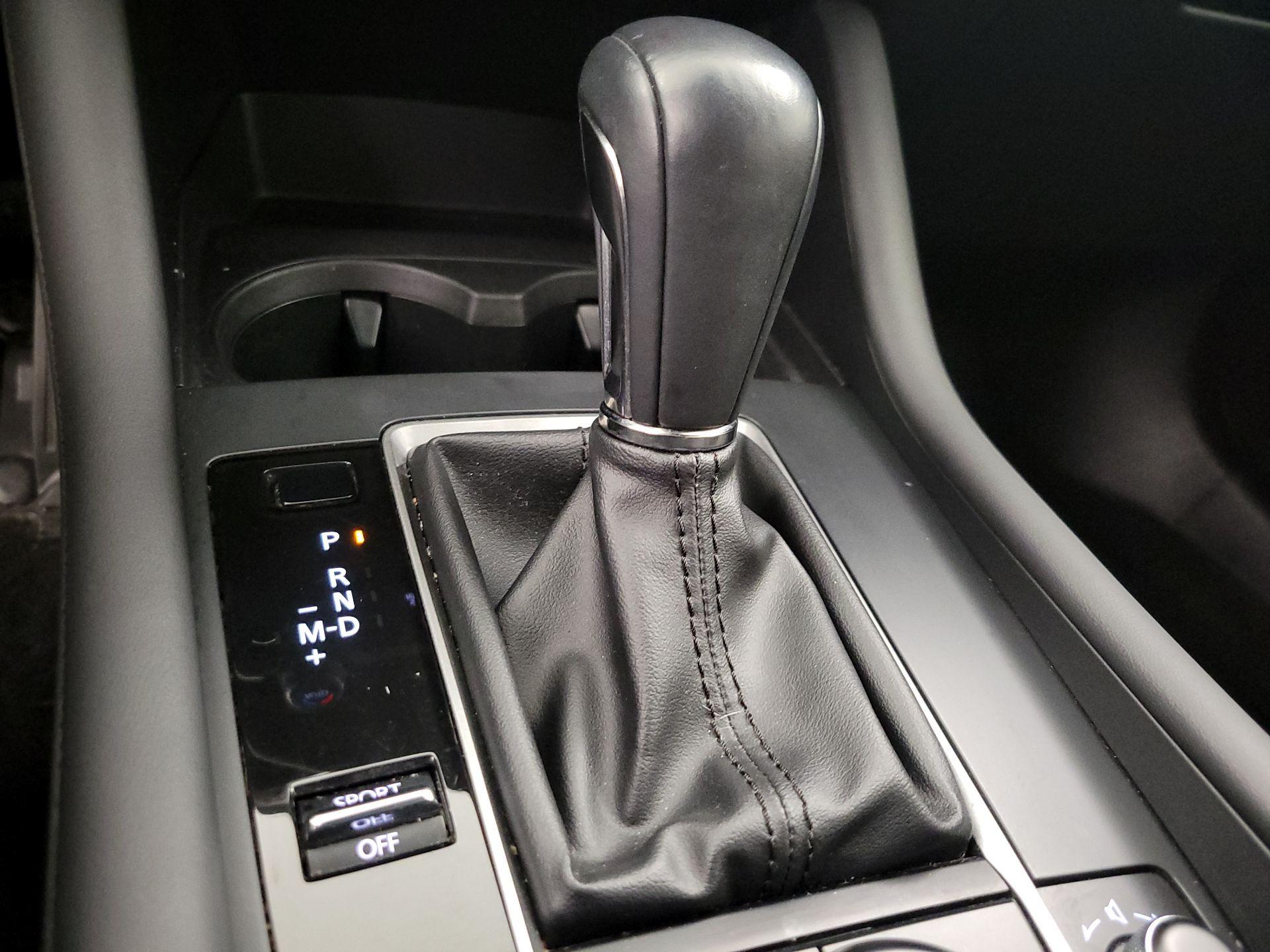 Thumbnail: 2021 Mazda Mazda3 - 18