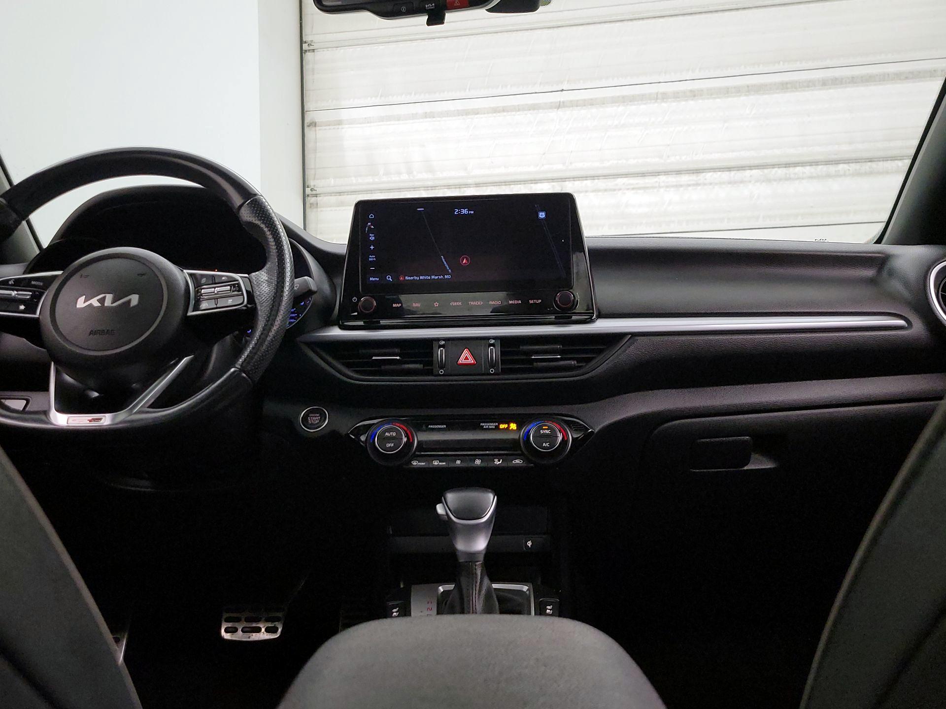 Thumbnail: 2023 Kia Forte - 9