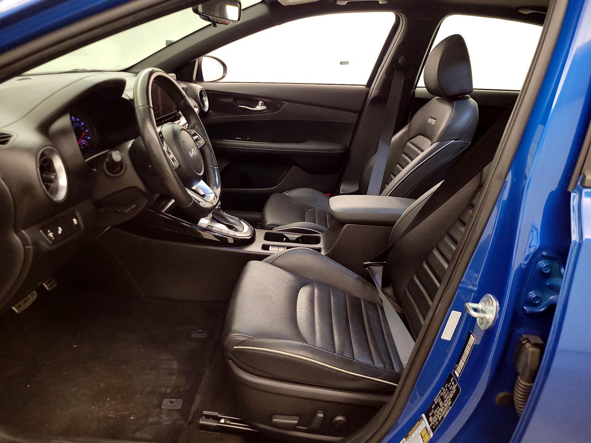 Thumbnail: 2023 Kia Forte - 11