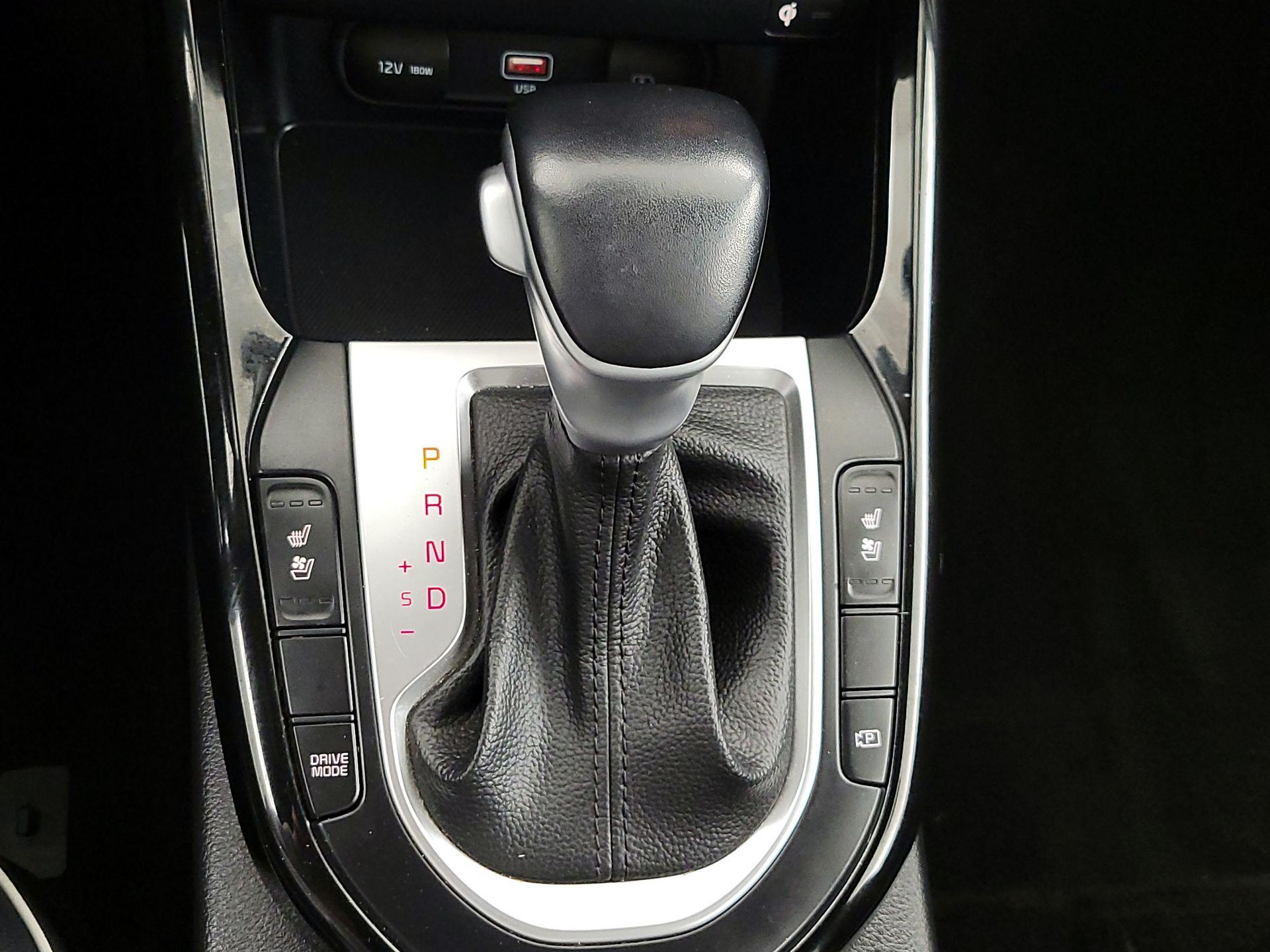 Thumbnail: 2023 Kia Forte - 18