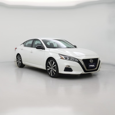 2022 Nissan Altima SR