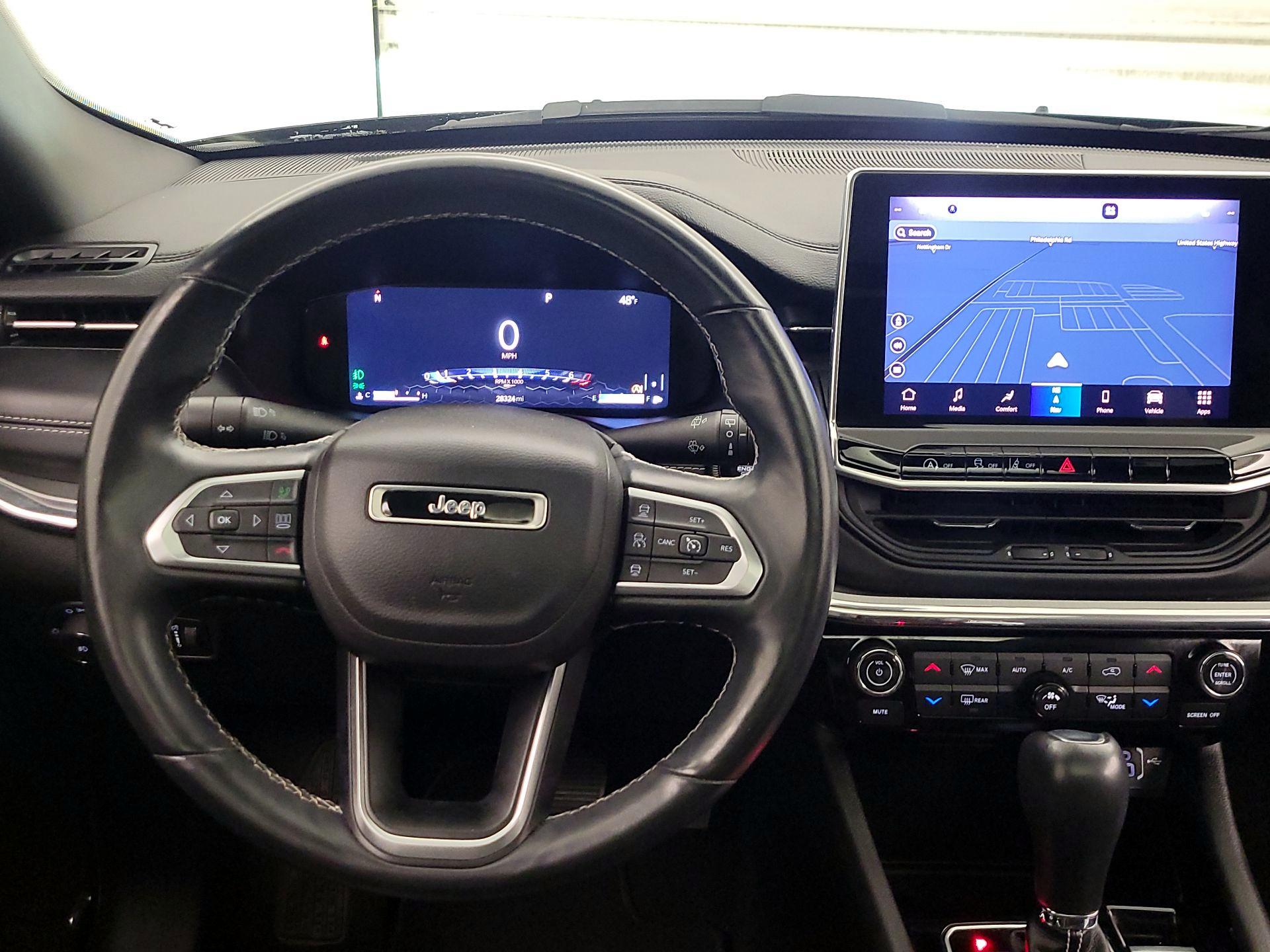 Thumbnail: 2022 Jeep Compass - 10