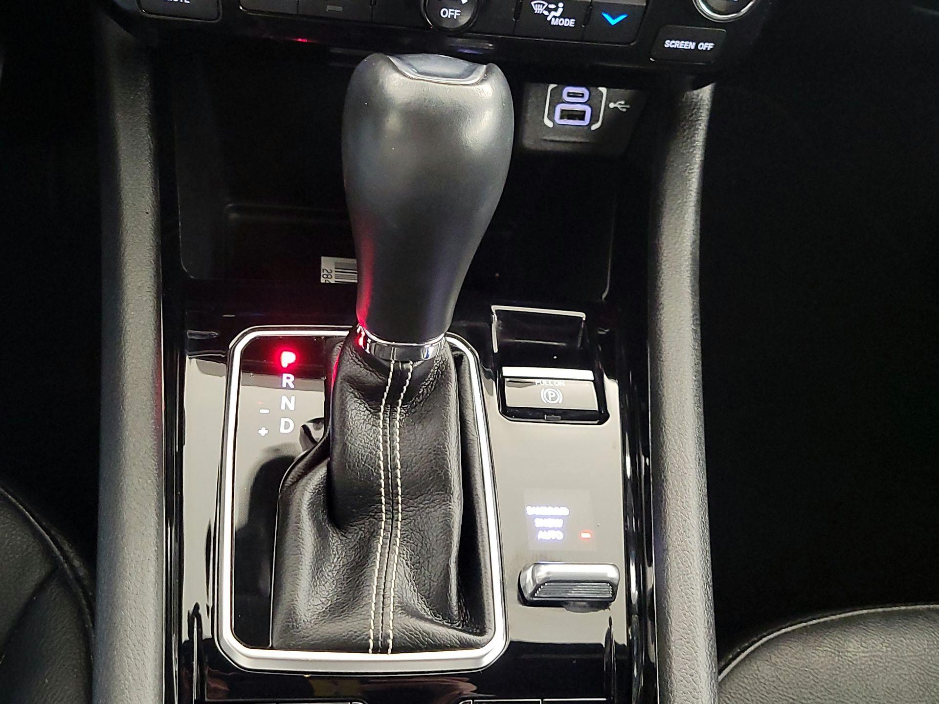 Thumbnail: 2022 Jeep Compass - 18