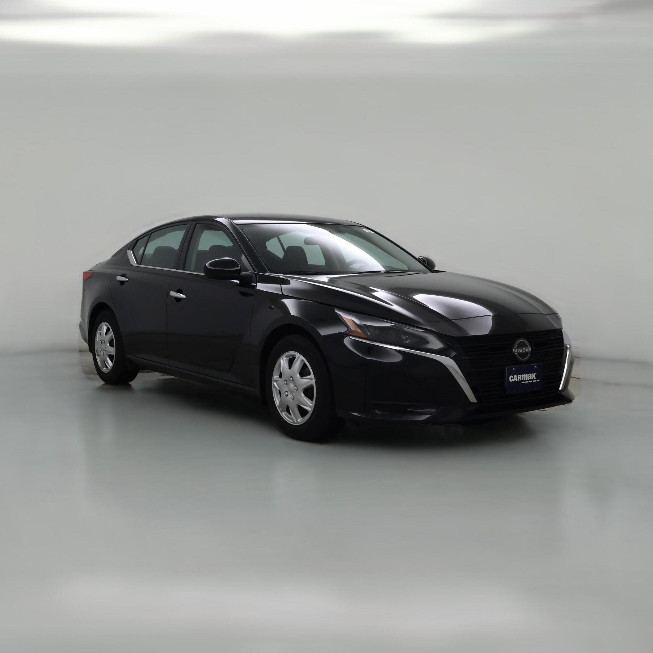 Thumbnail: 2023 Nissan Altima - 1