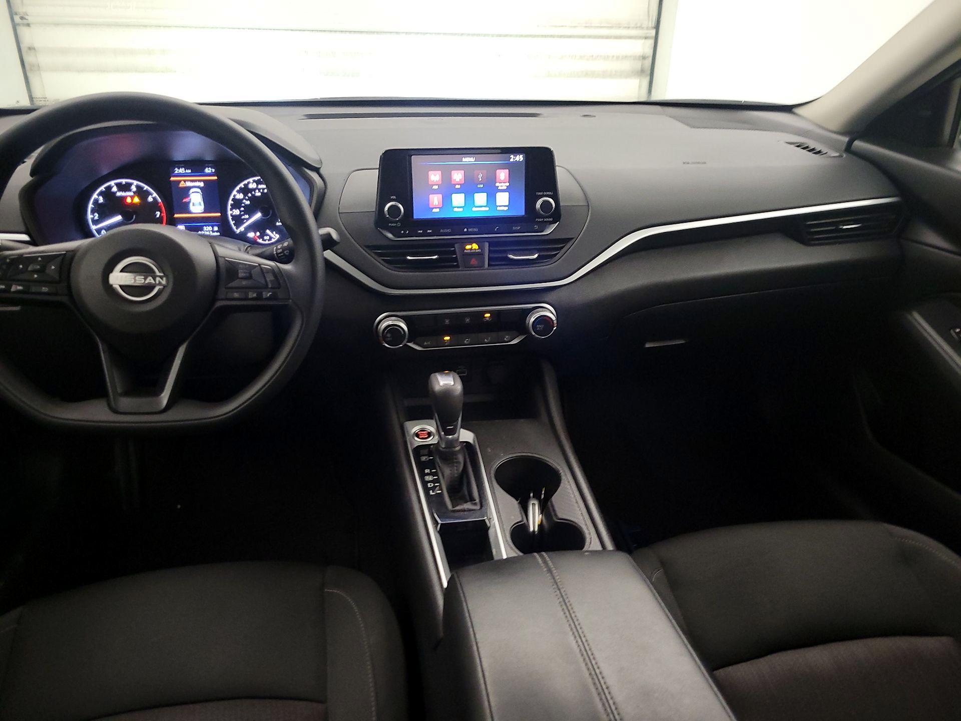 Thumbnail: 2023 Nissan Altima - 9
