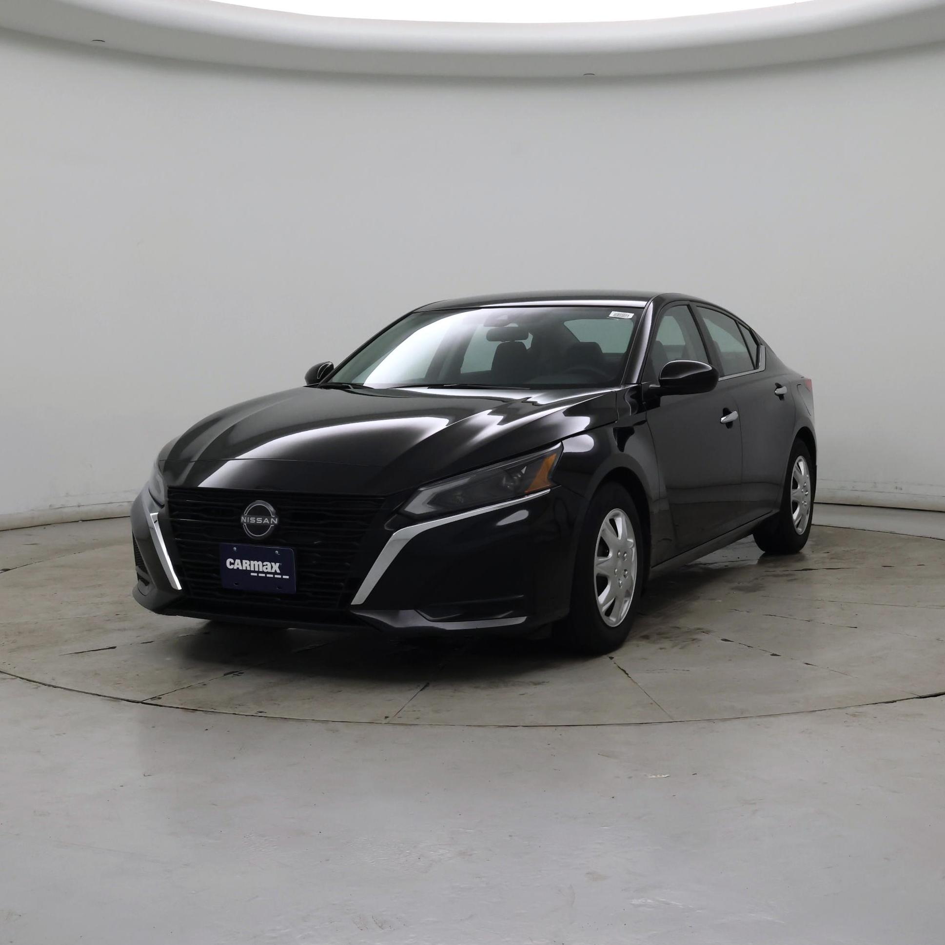 Thumbnail: 2023 Nissan Altima - 4