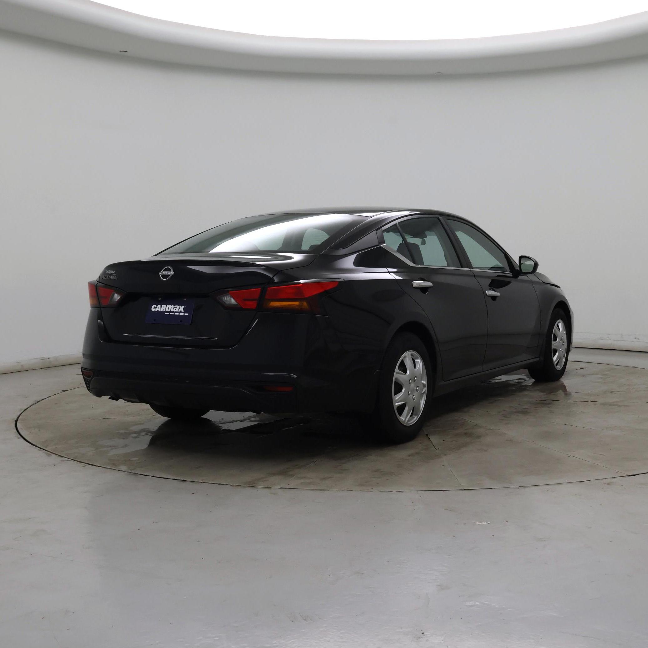 Thumbnail: 2023 Nissan Altima - 8
