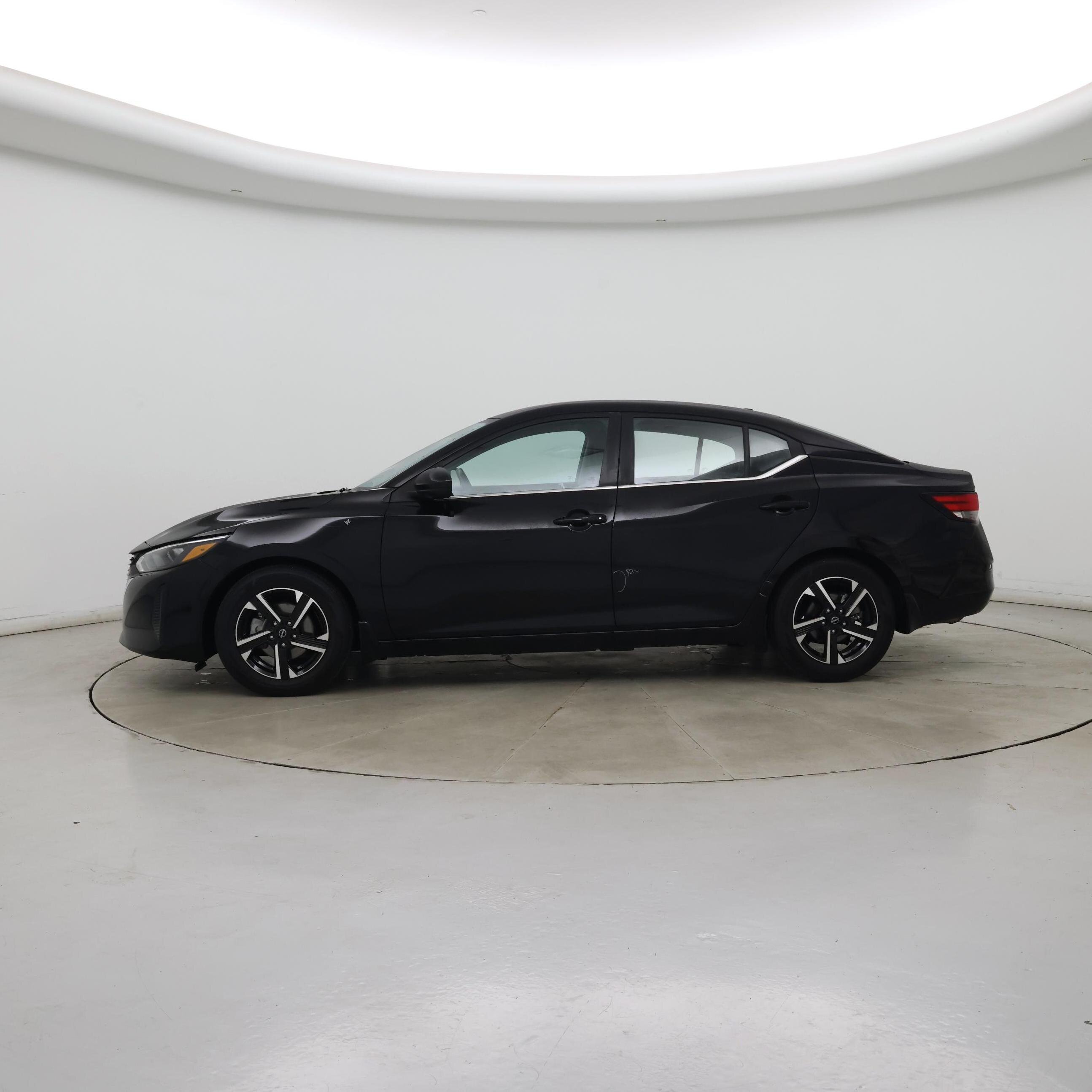 Thumbnail: 2025 Nissan Sentra - 3