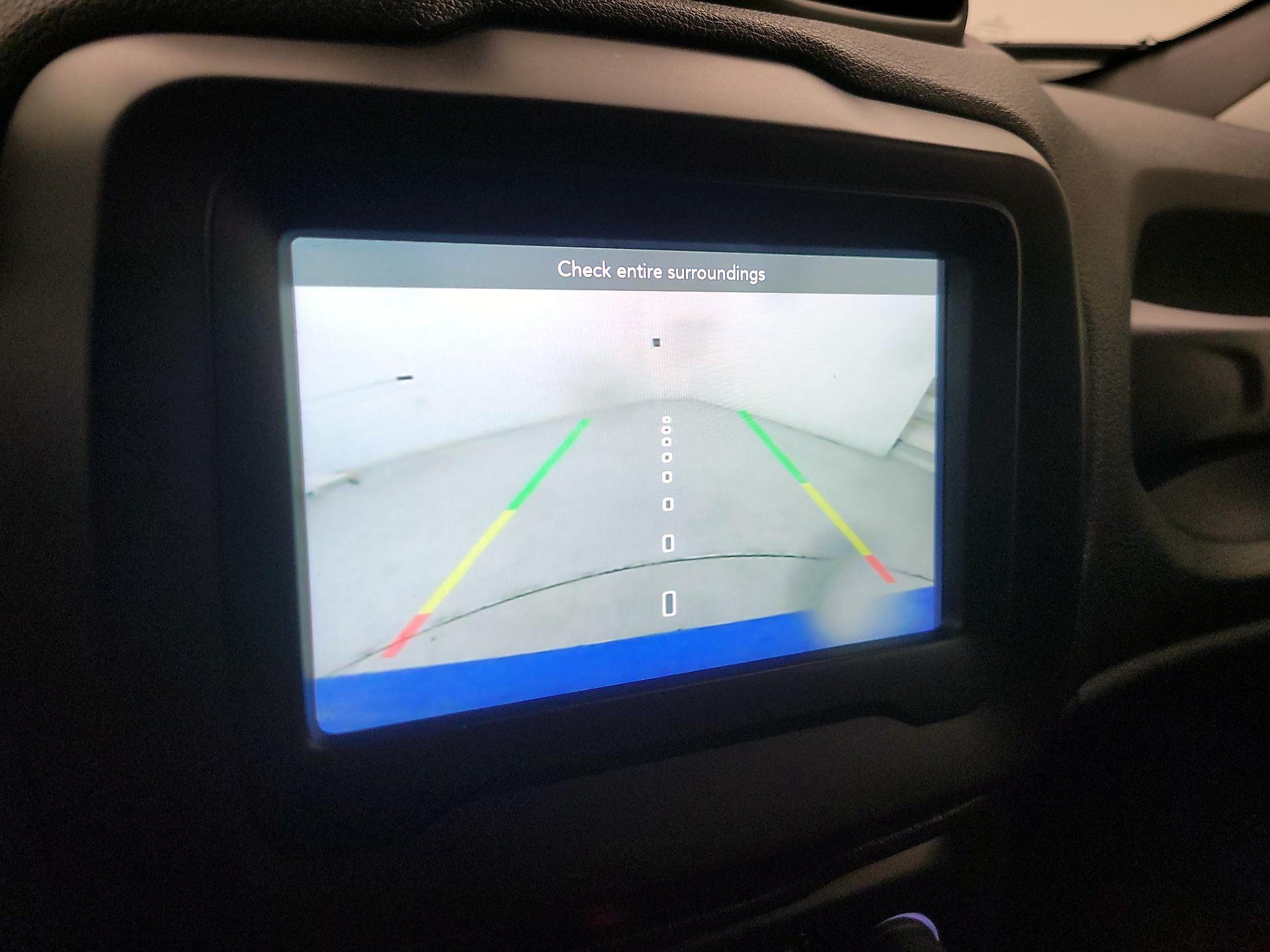 Thumbnail: 2020 Jeep Renegade - 14