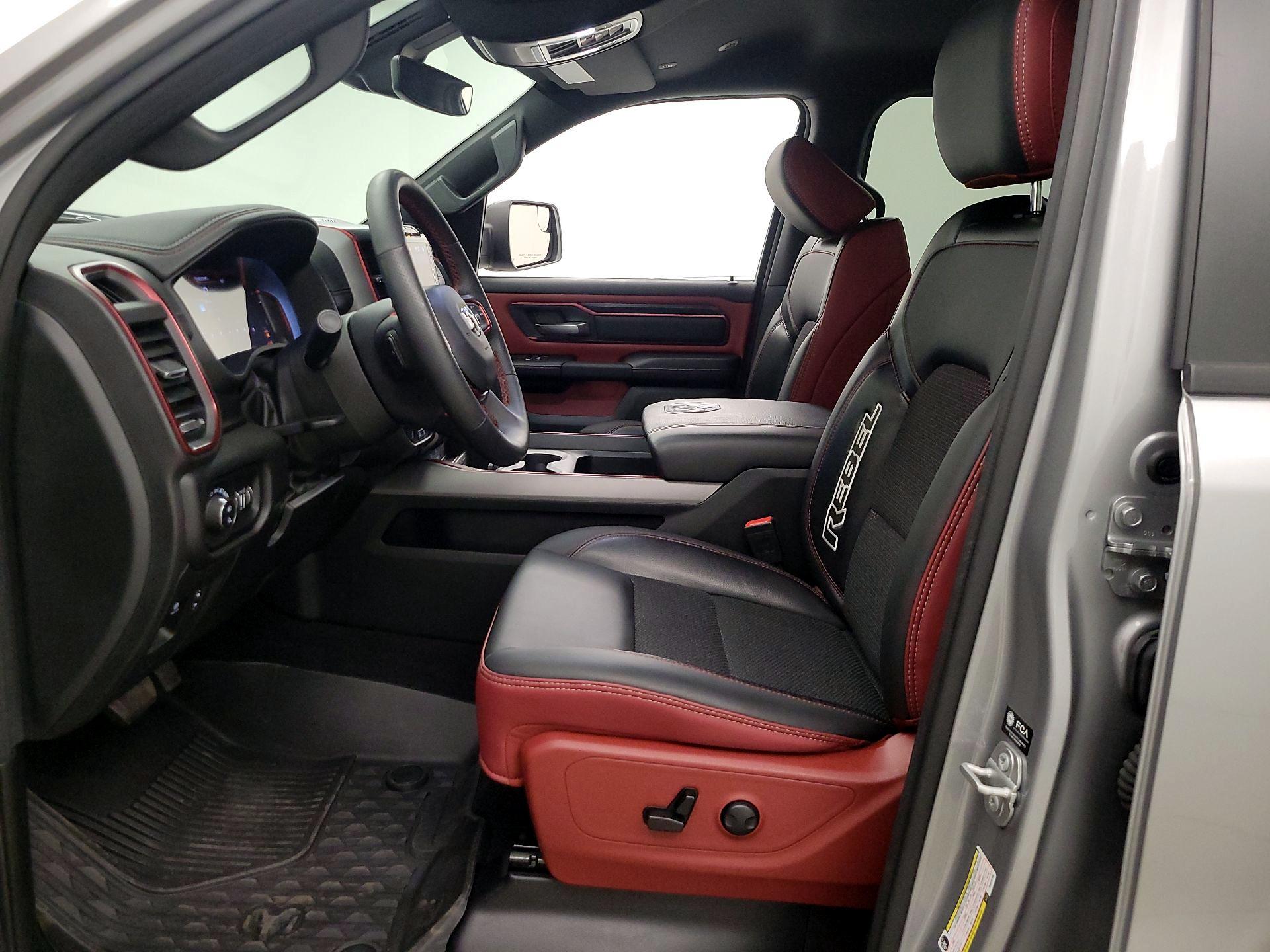 Thumbnail: 2025 RAM 1500 - 11